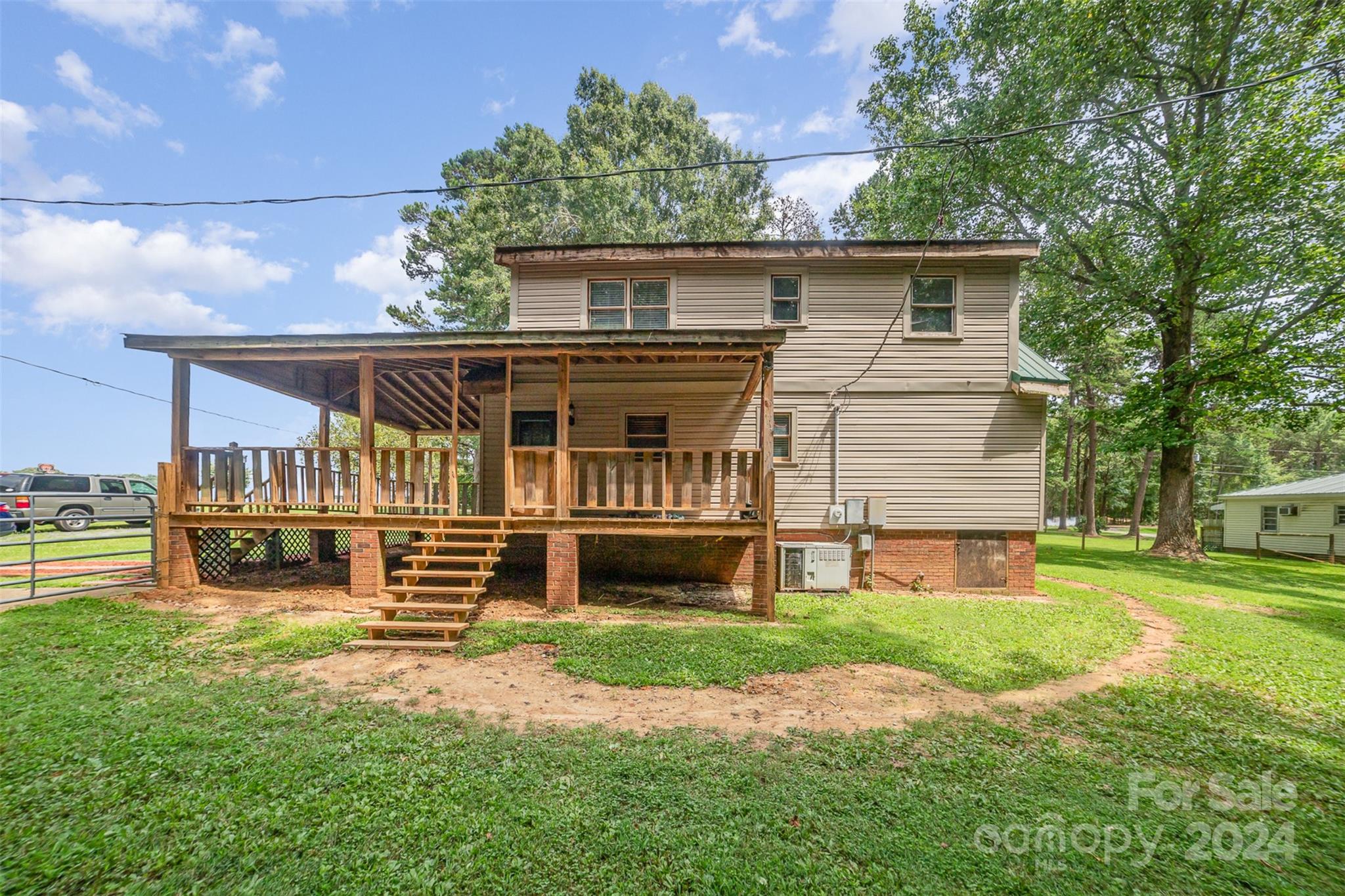 1127 Beaten Path