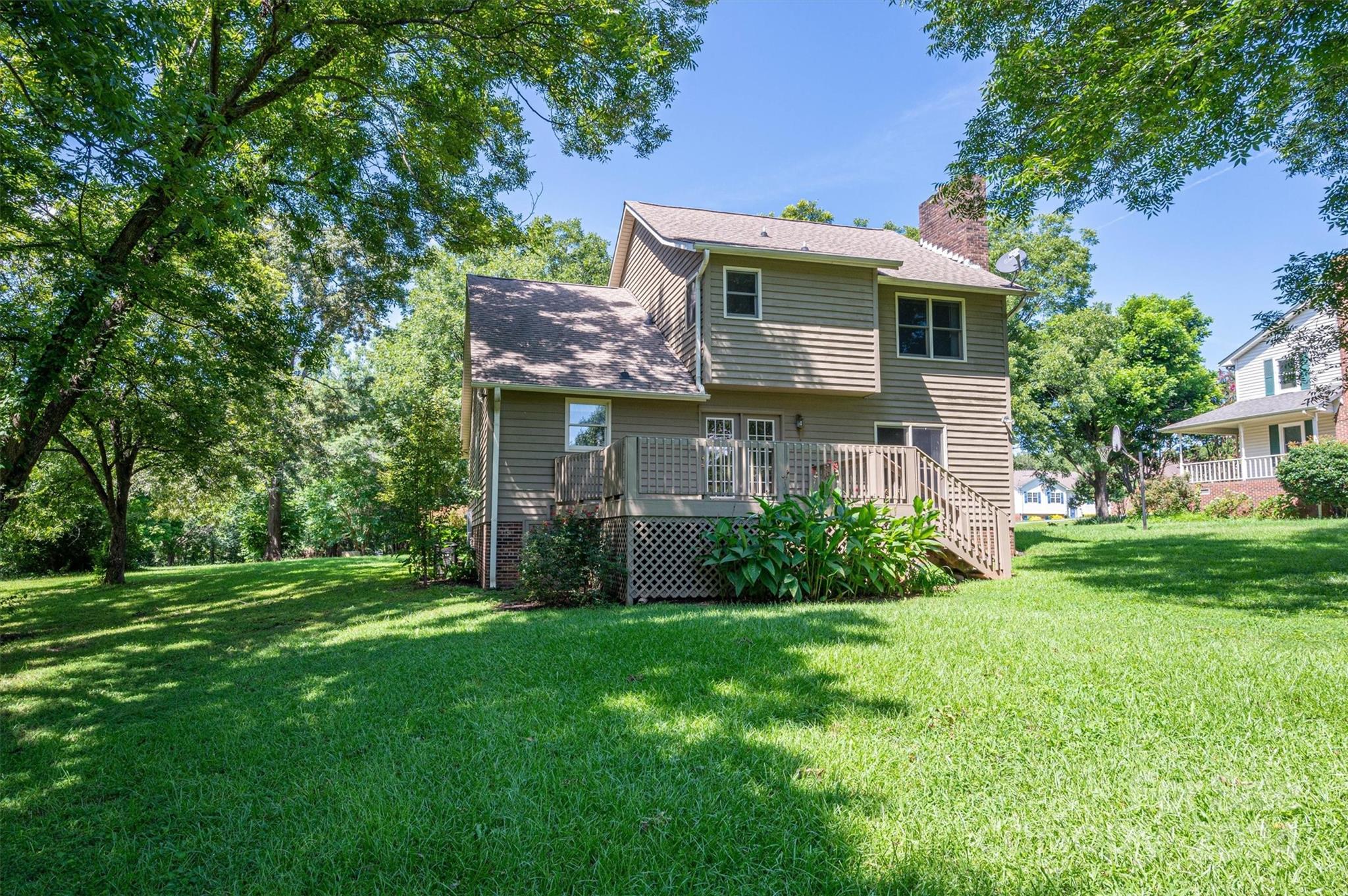 119 Lakewood Drive