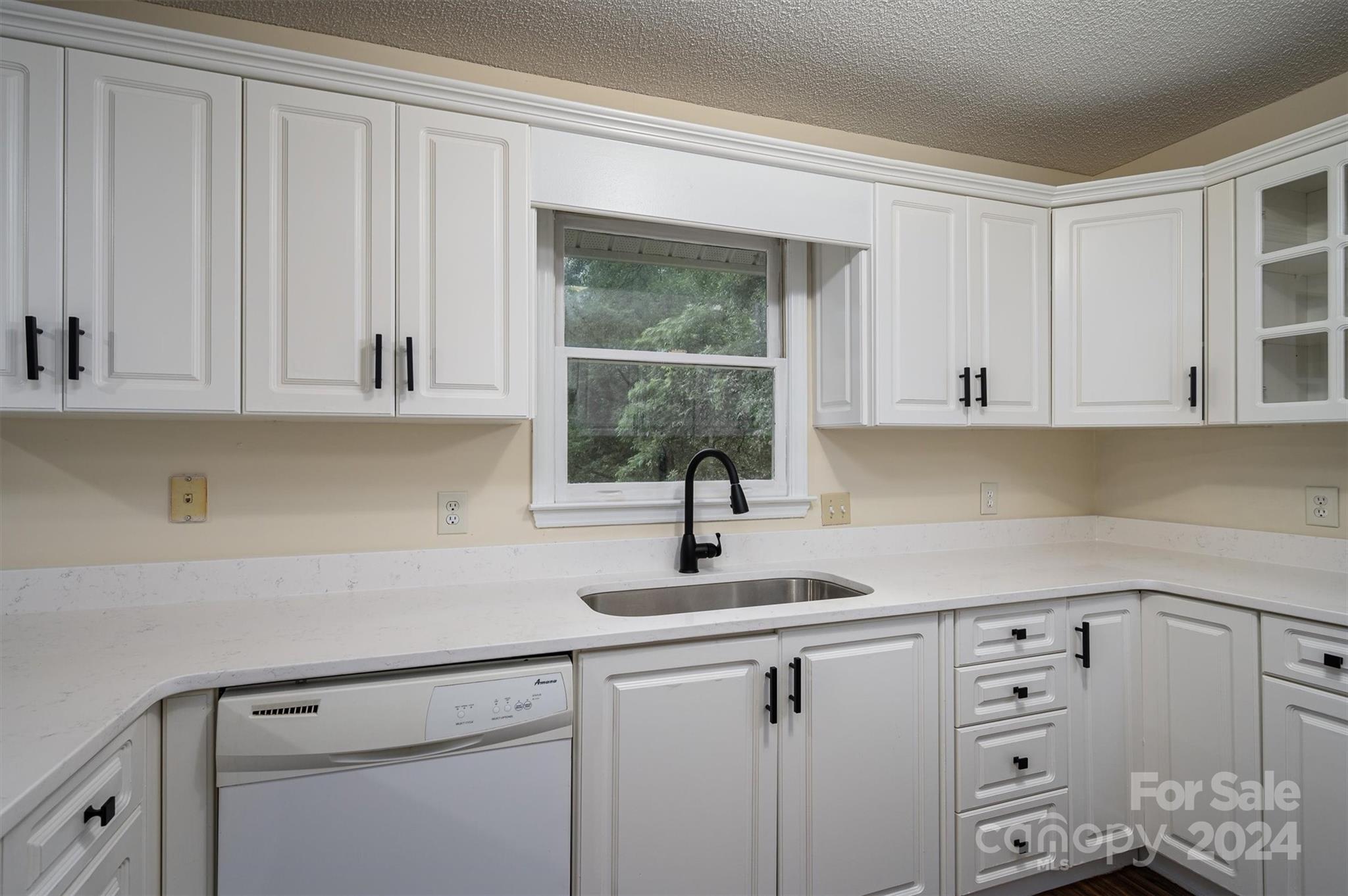 119 Lakewood Drive