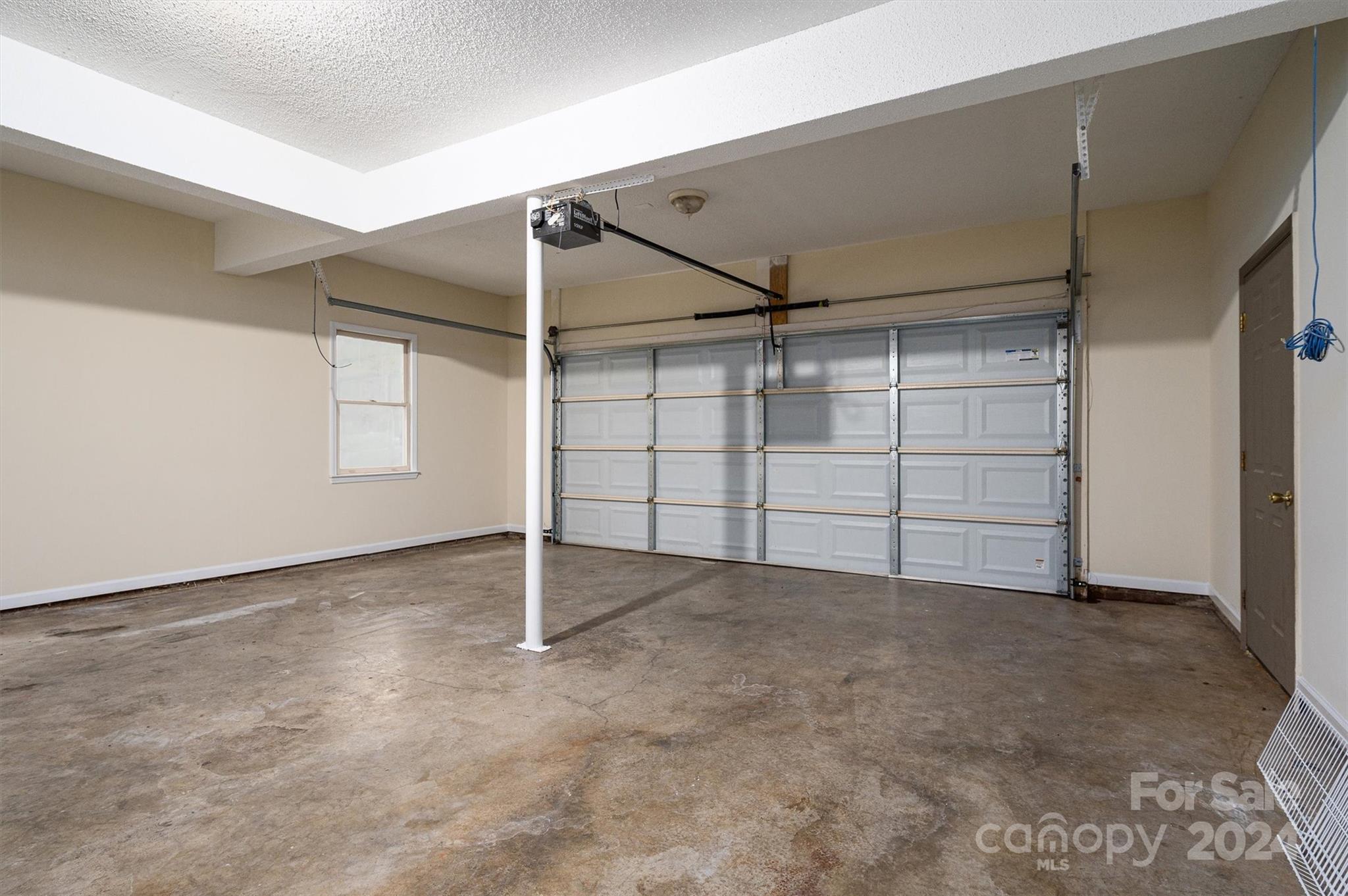 119 Lakewood Drive