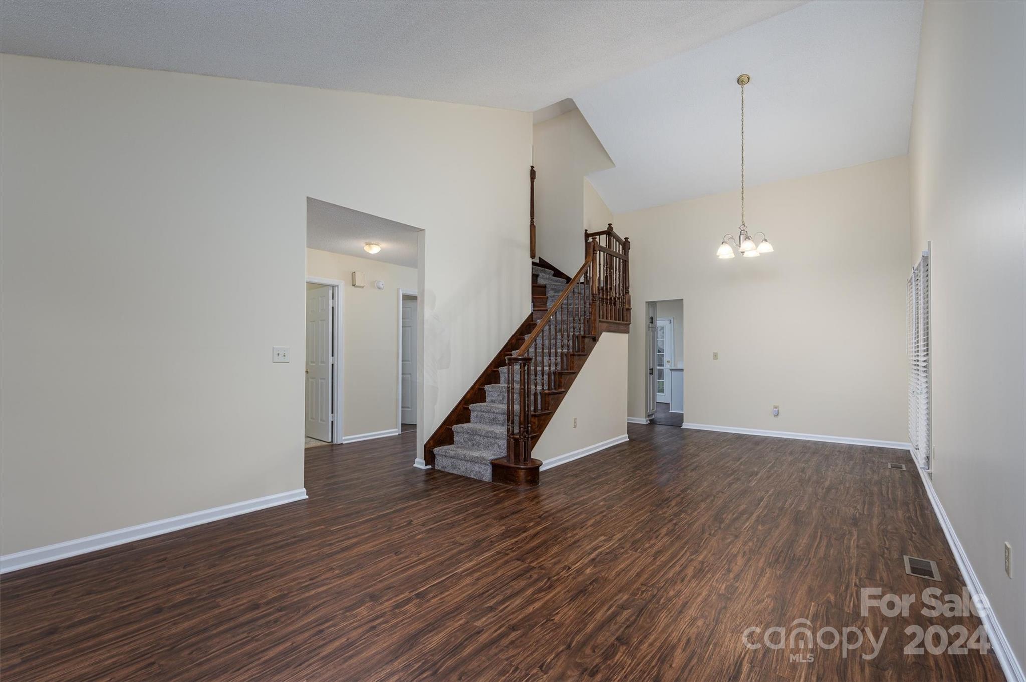 119 Lakewood Drive