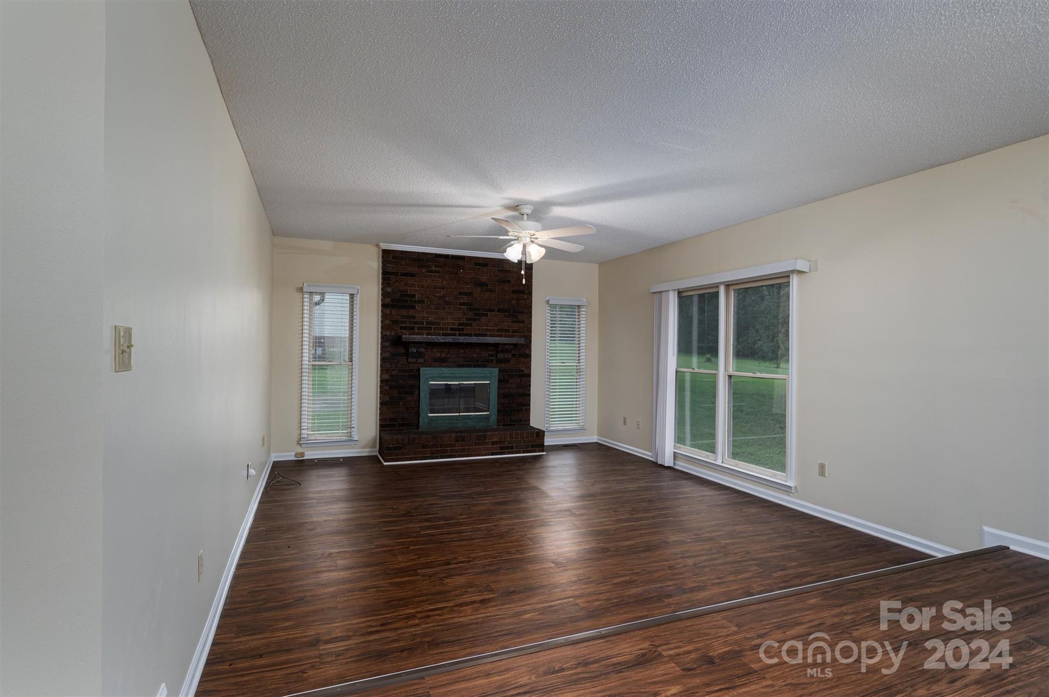 119 Lakewood Drive
