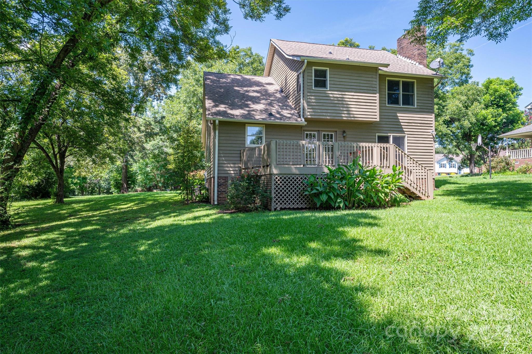 119 Lakewood Drive