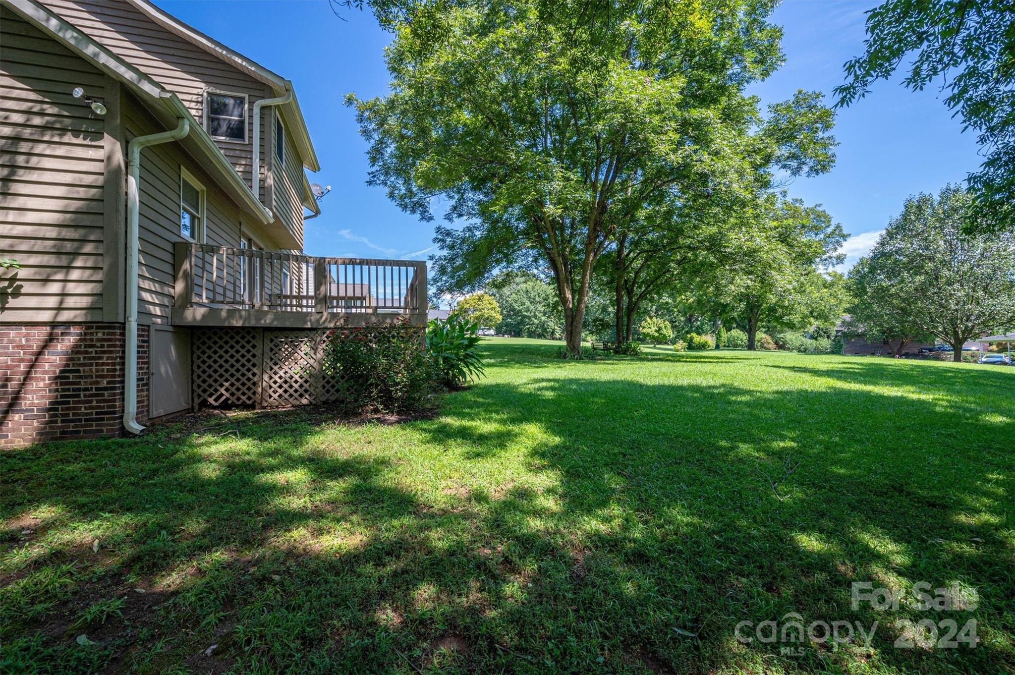 119 Lakewood Drive