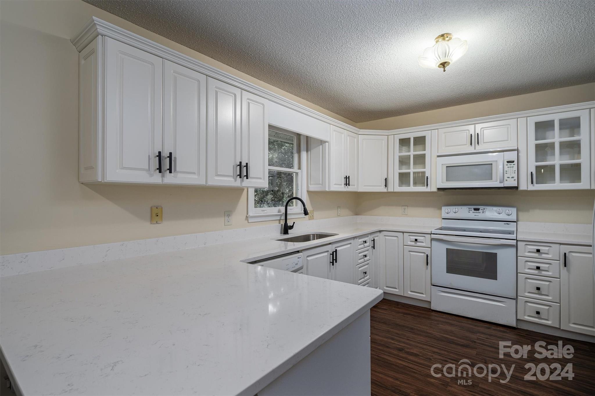 119 Lakewood Drive