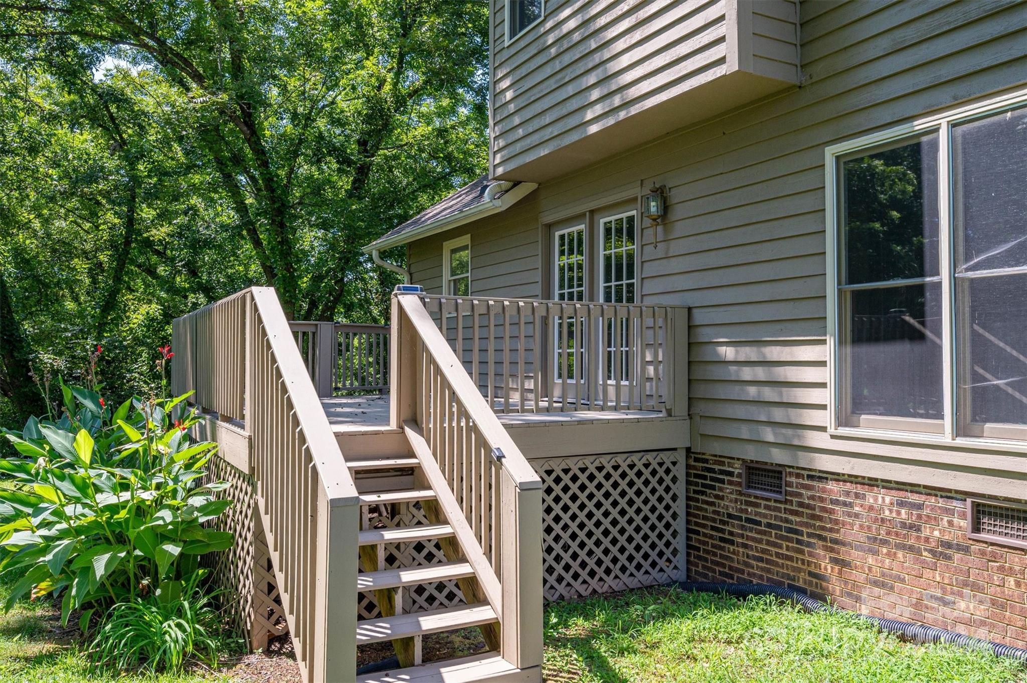 119 Lakewood Drive