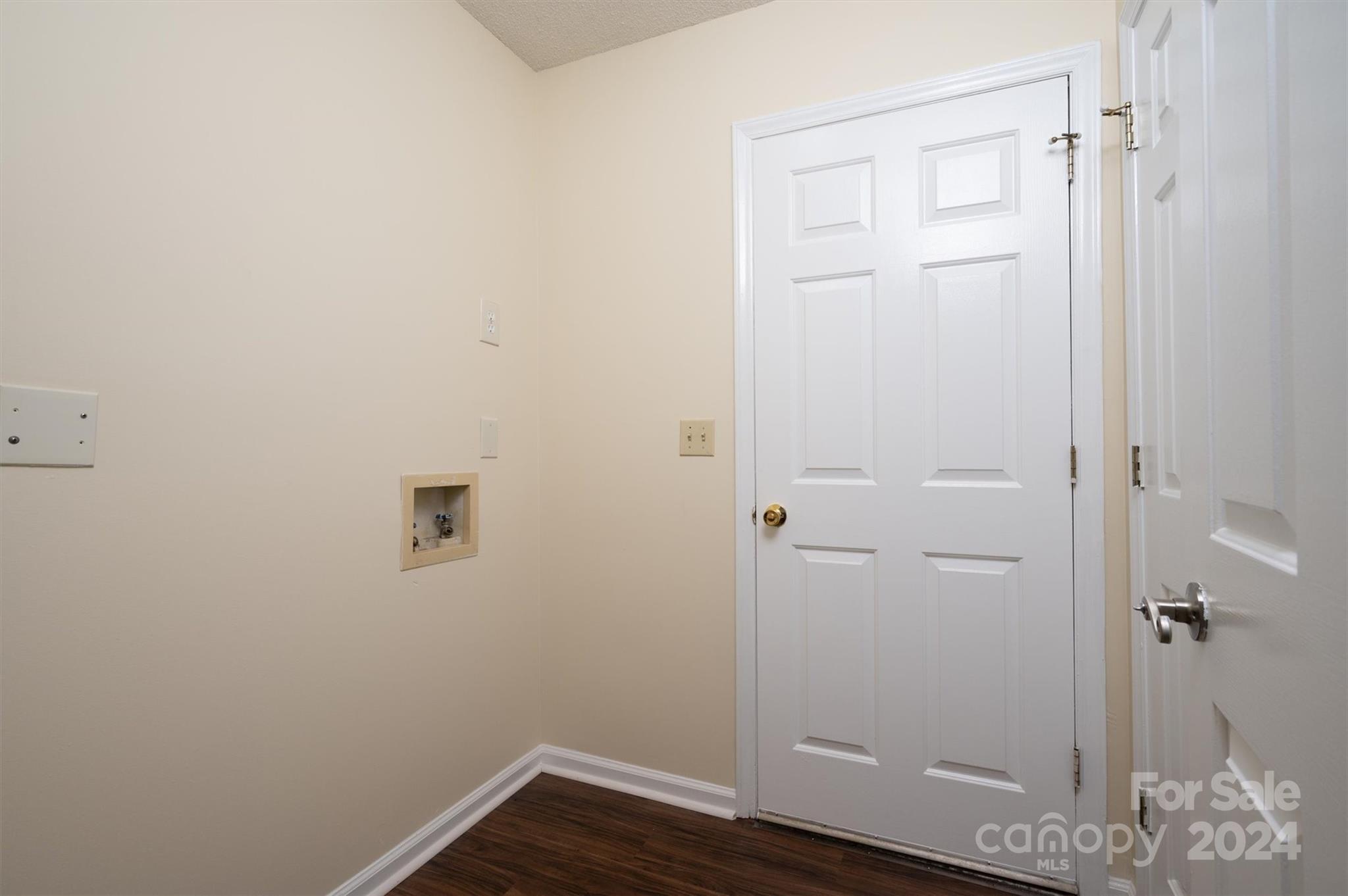 119 Lakewood Drive