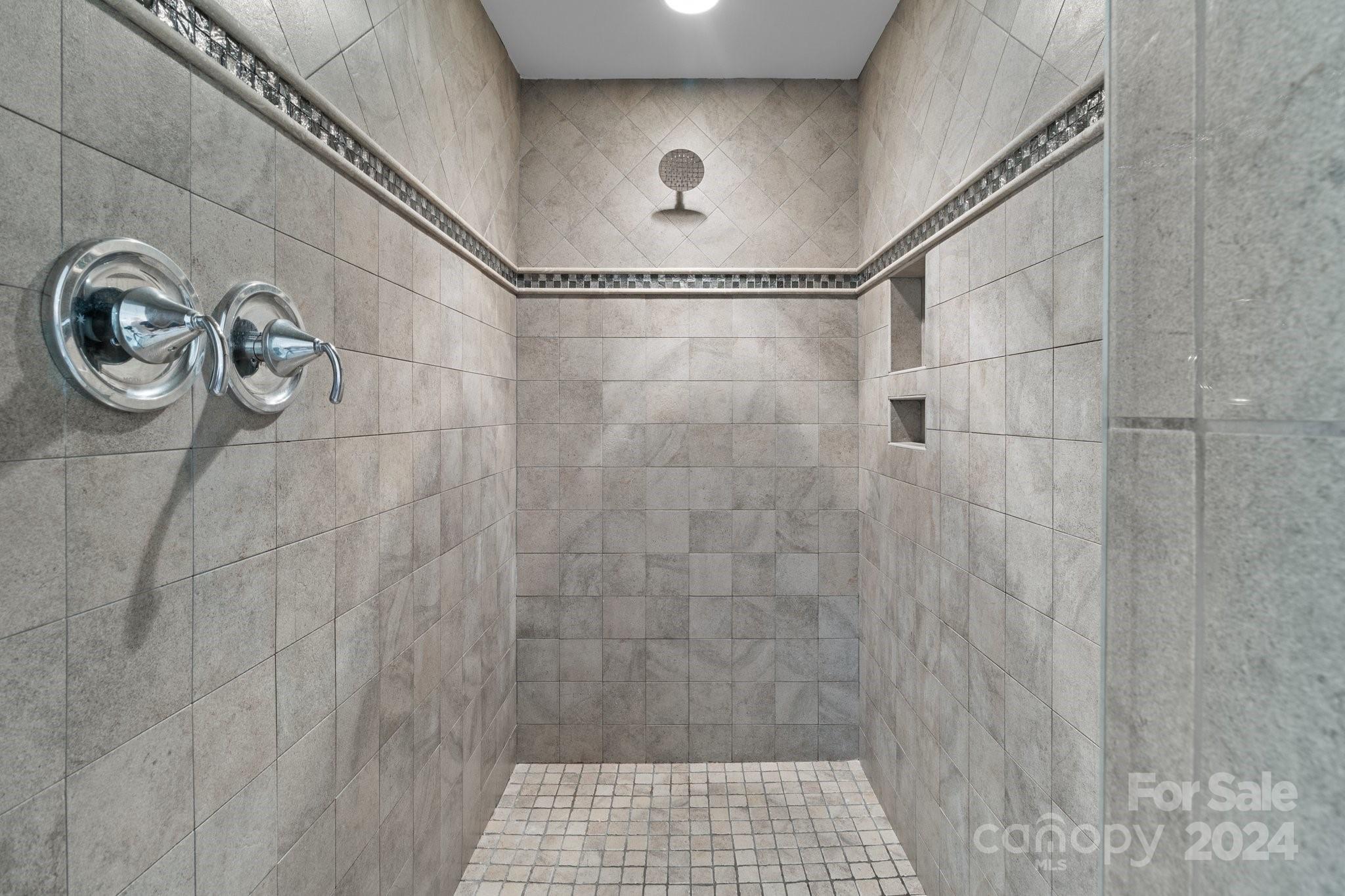 2414 Pine Cape Court