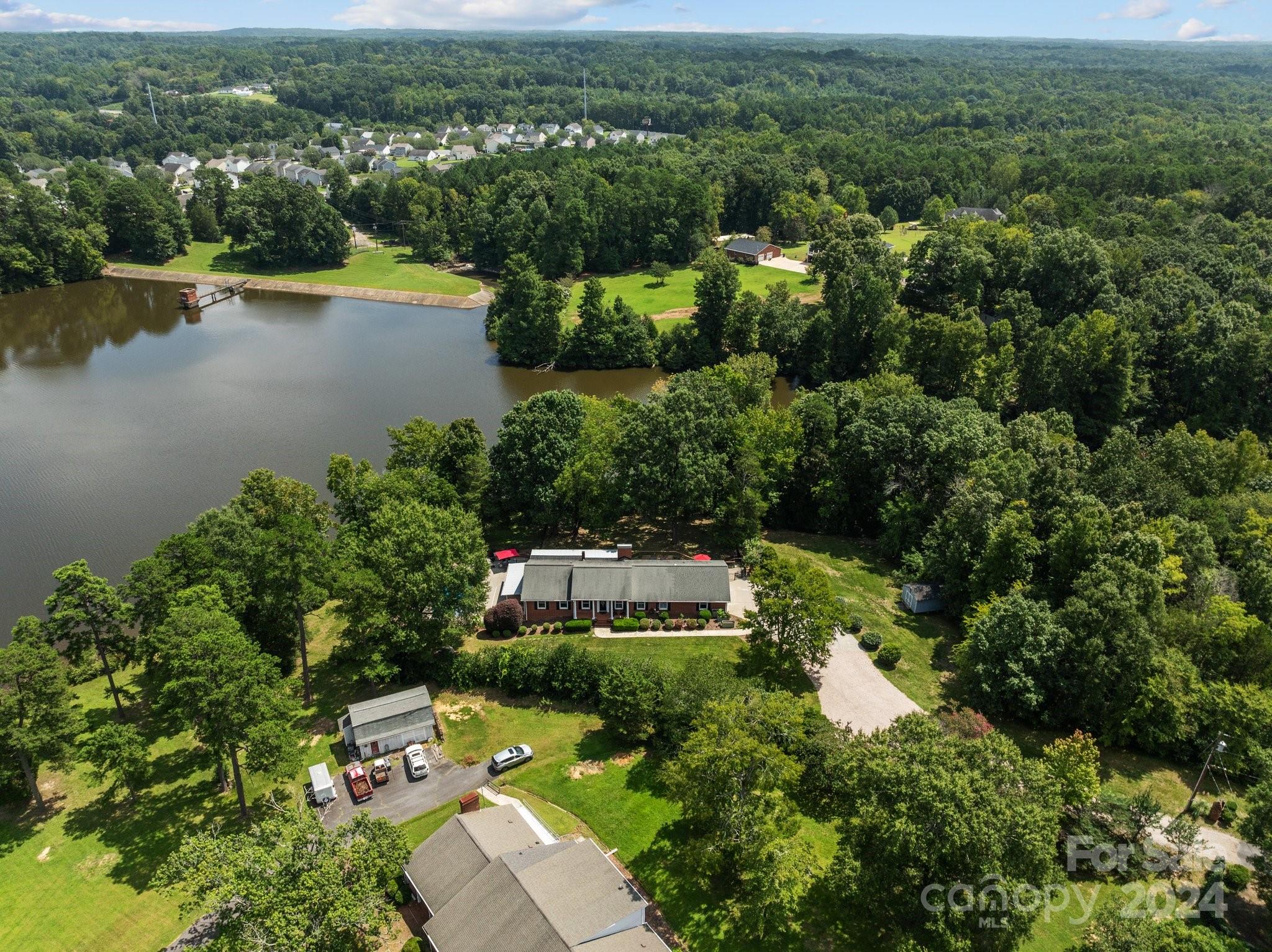 2414 Pine Cape Court