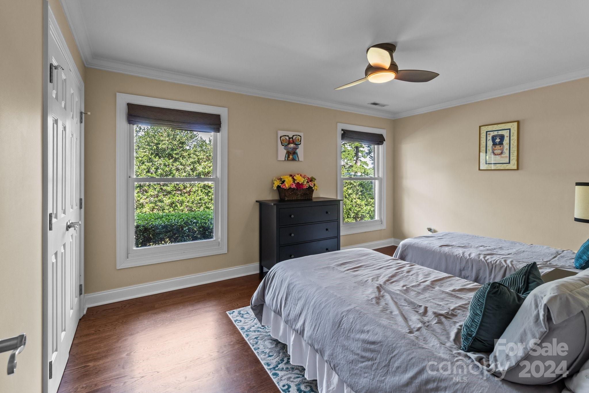 2414 Pine Cape Court