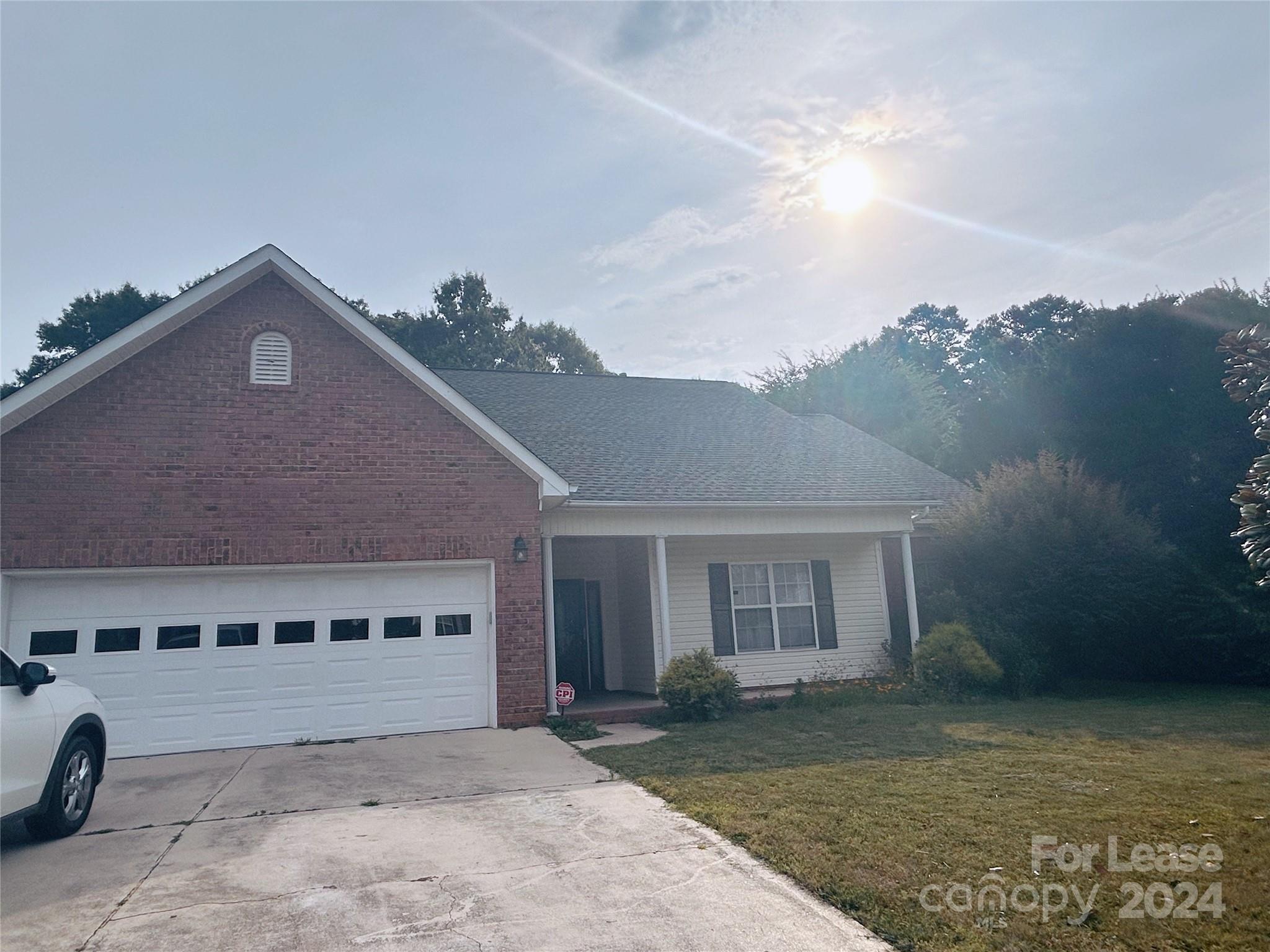 14829 Middlesborough Drive