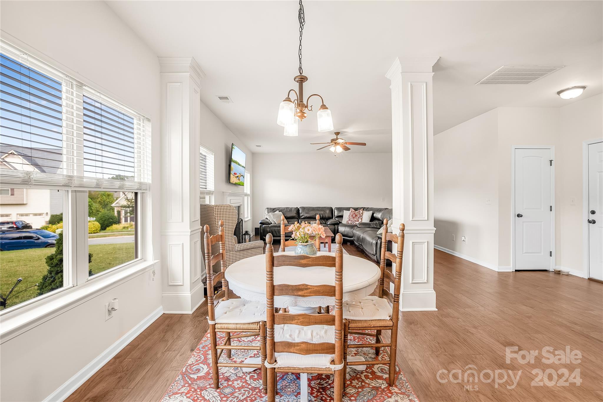 121 Kenyon Loop
