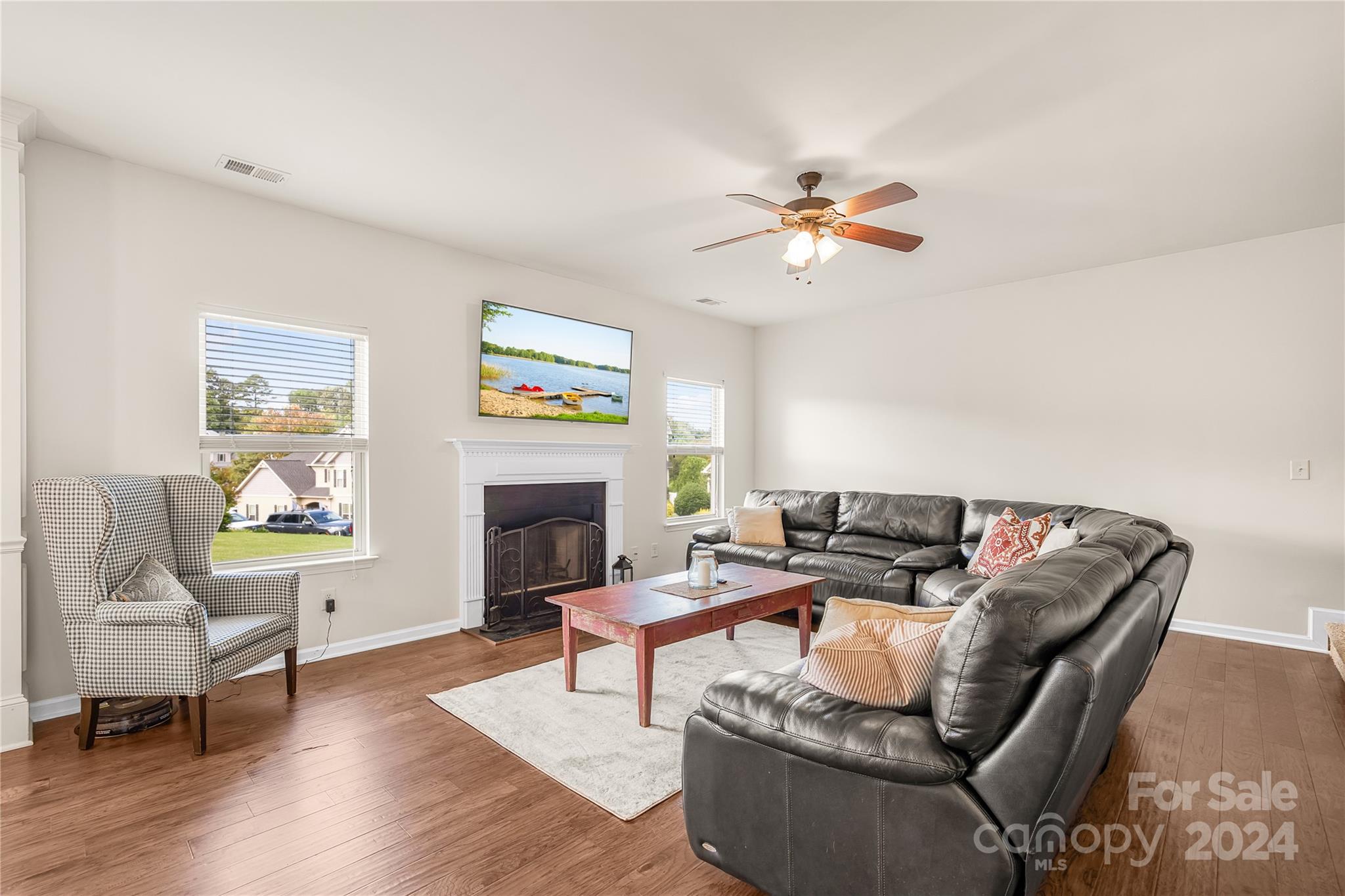 121 Kenyon Loop