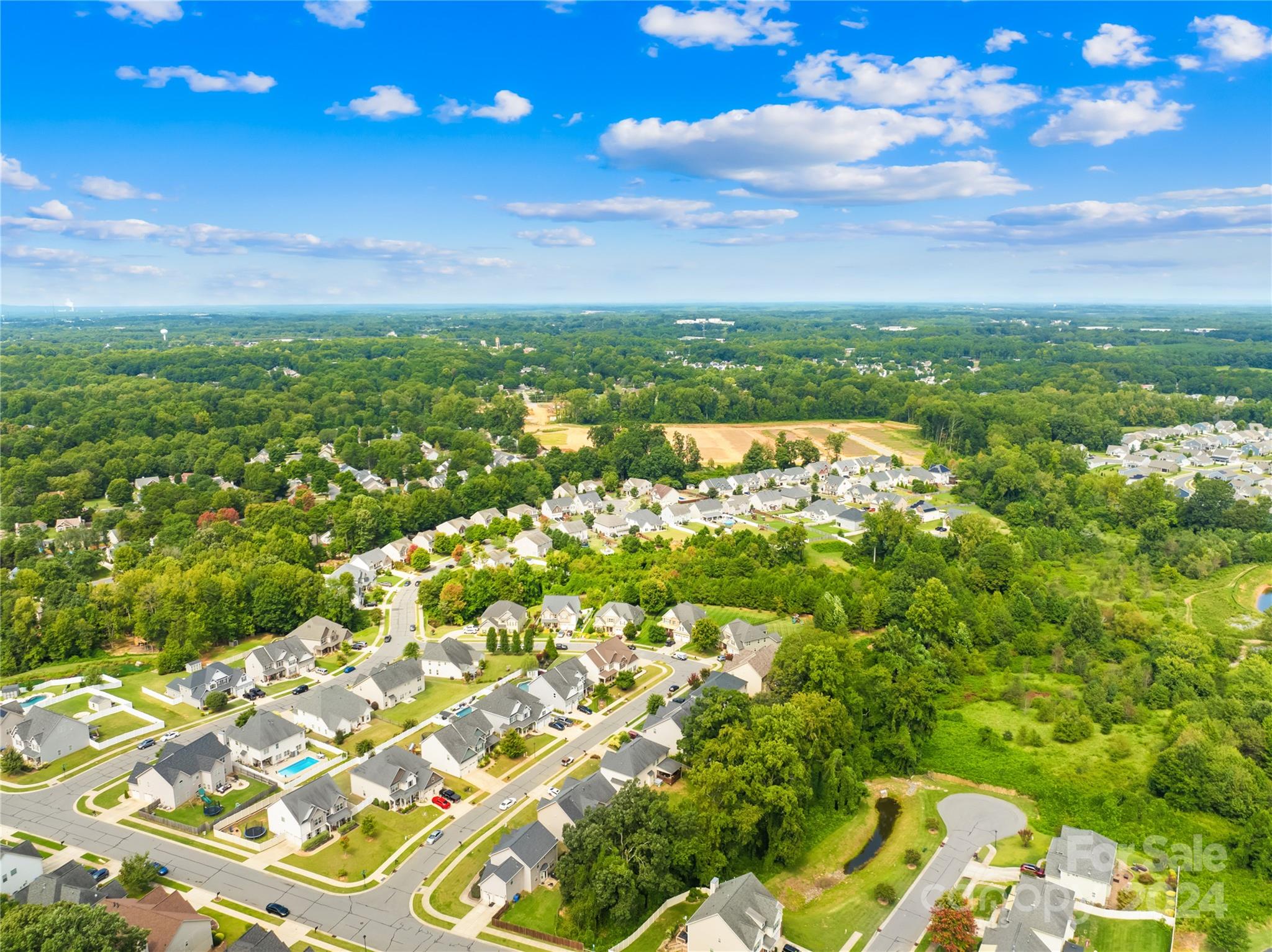 121 Kenyon Loop