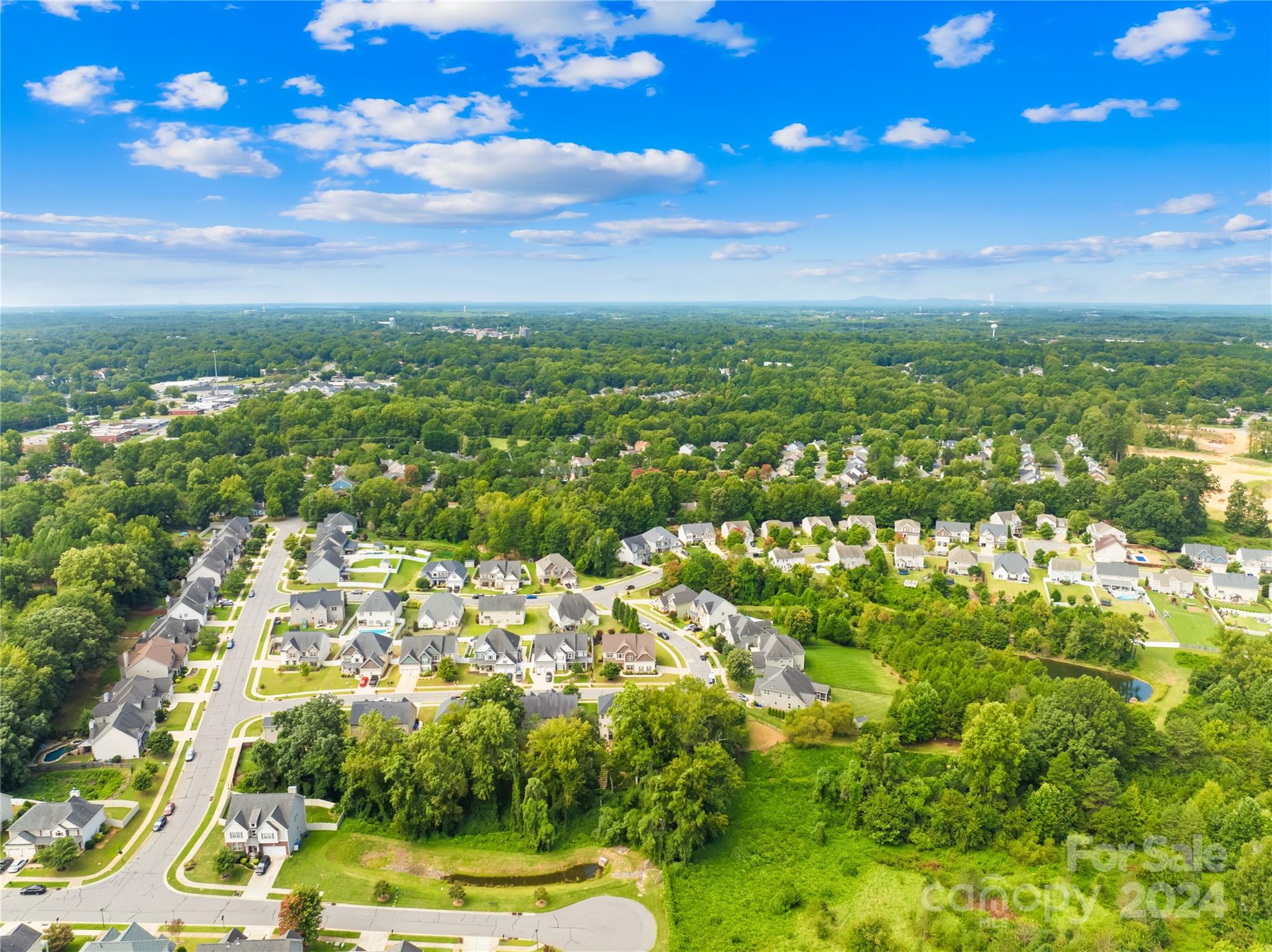 121 Kenyon Loop