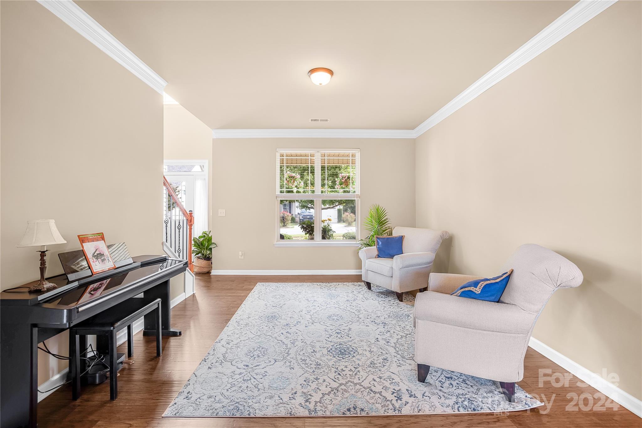 121 Kenyon Loop