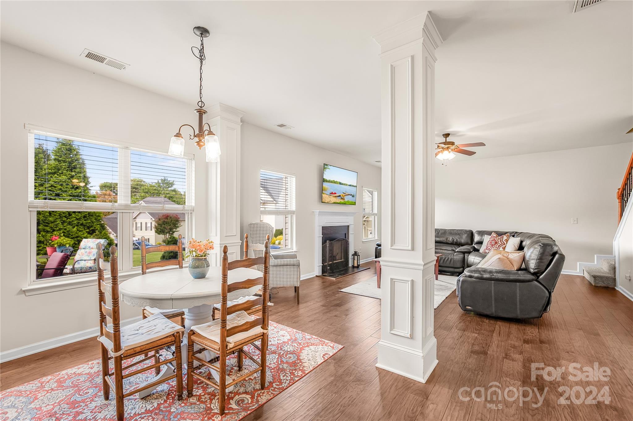 121 Kenyon Loop