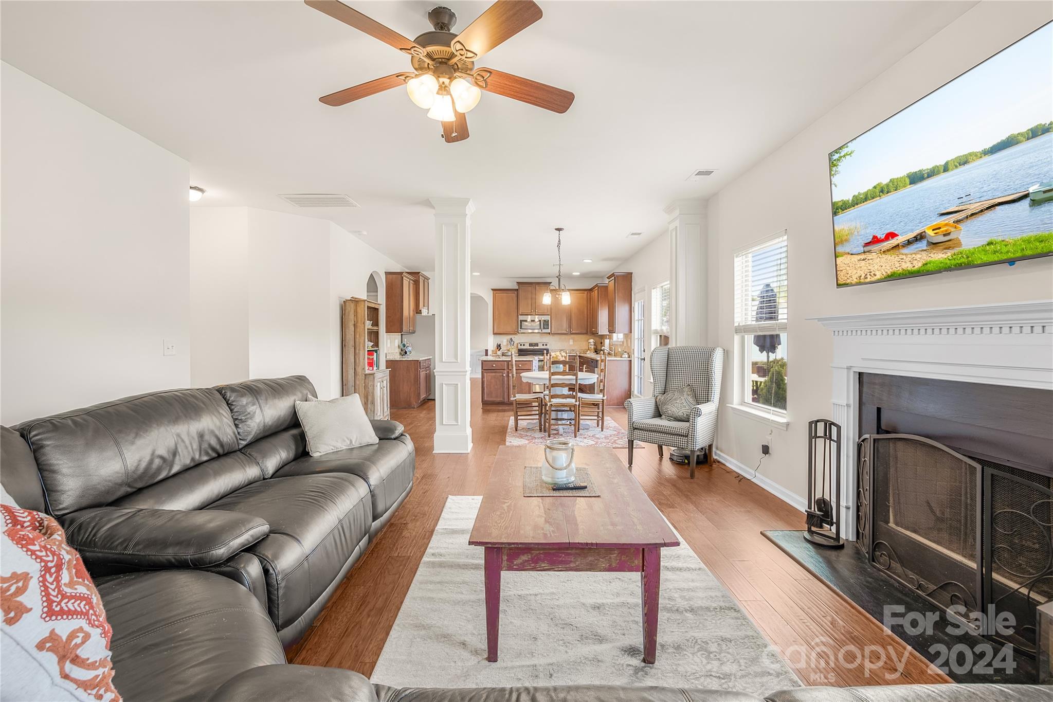 121 Kenyon Loop
