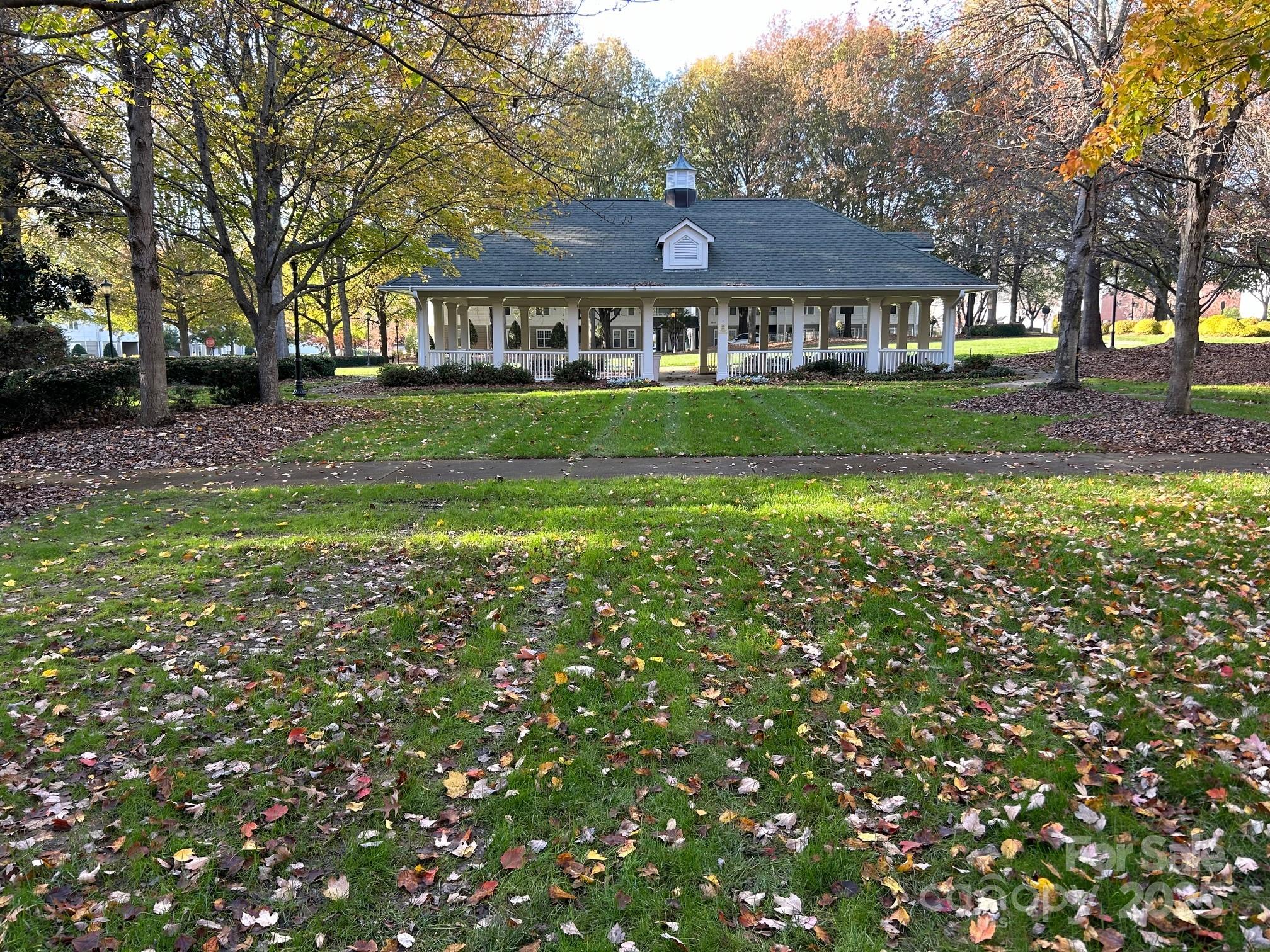 18710 Oakhurst Boulevard Unit: B1F