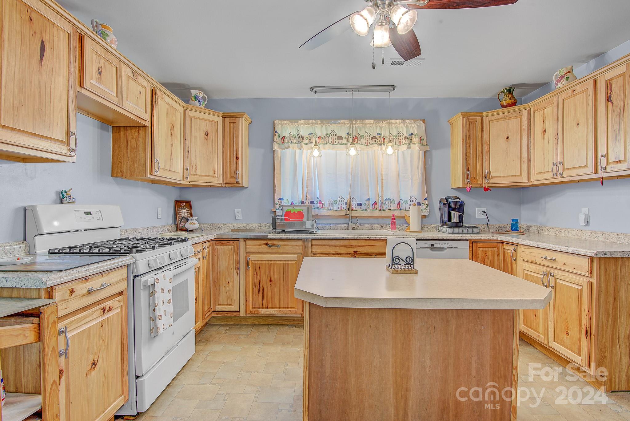 533 Fair Bluff Avenue