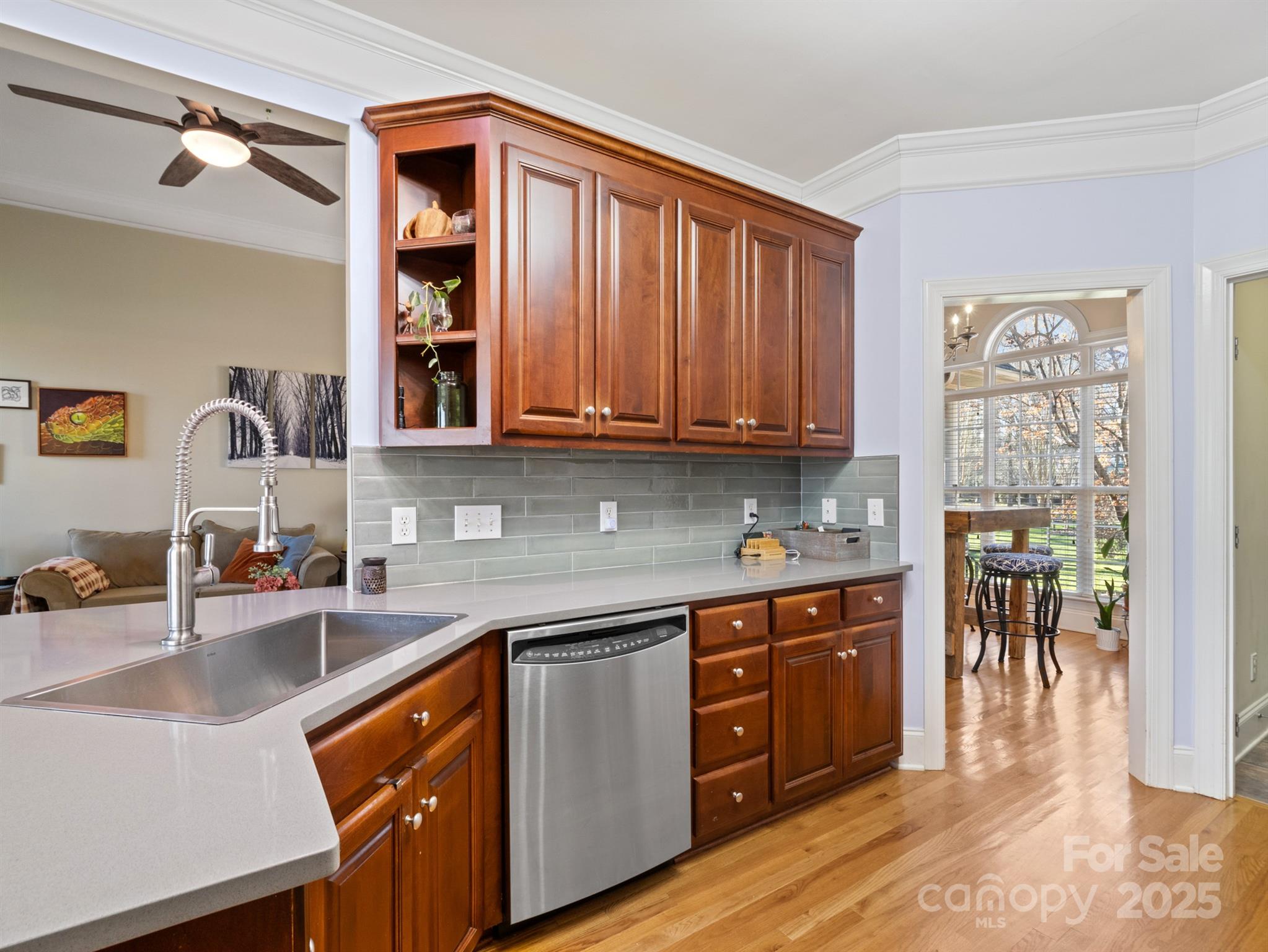 4739 Morris Glen Drive SW