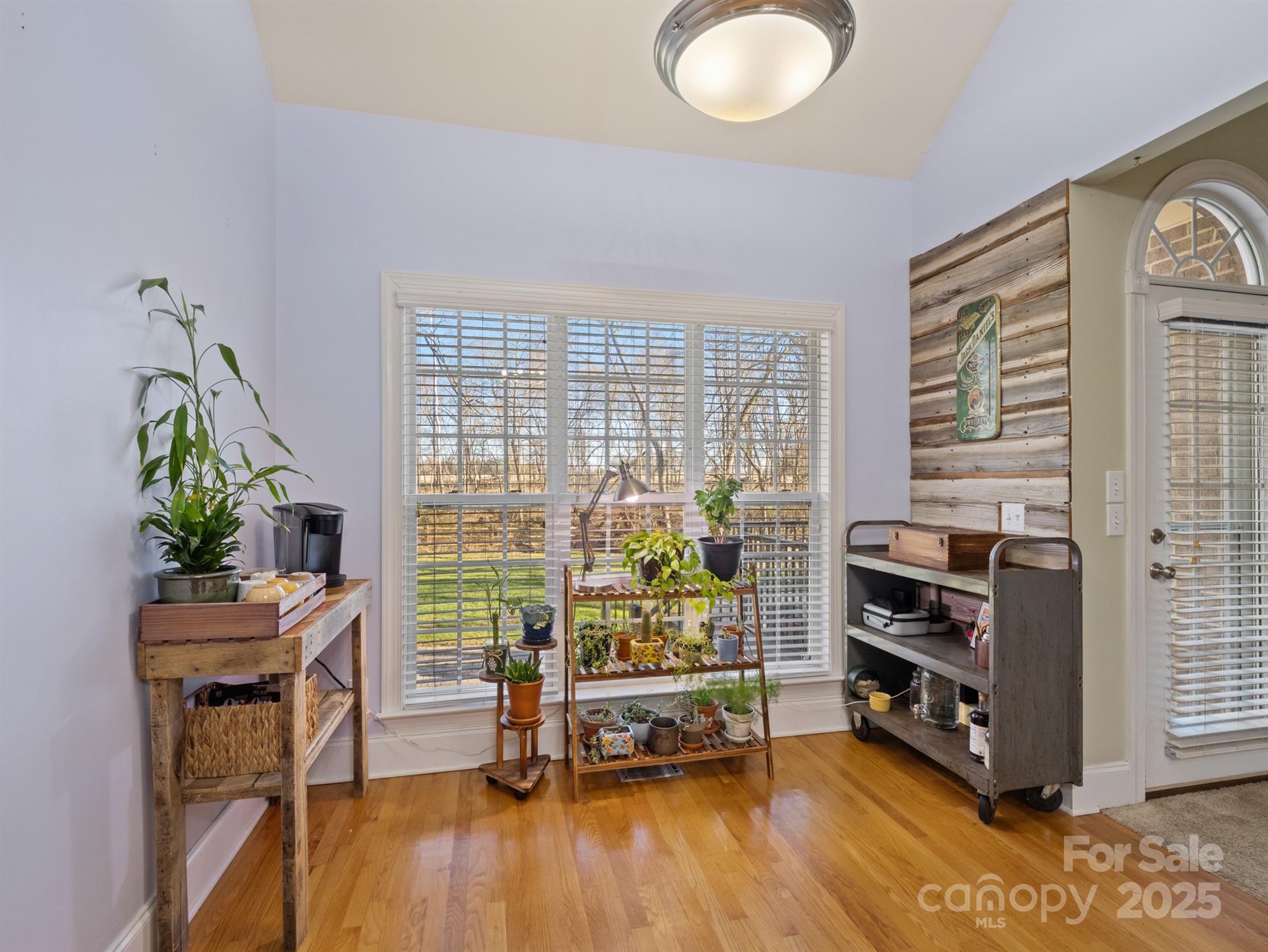4739 Morris Glen Drive SW