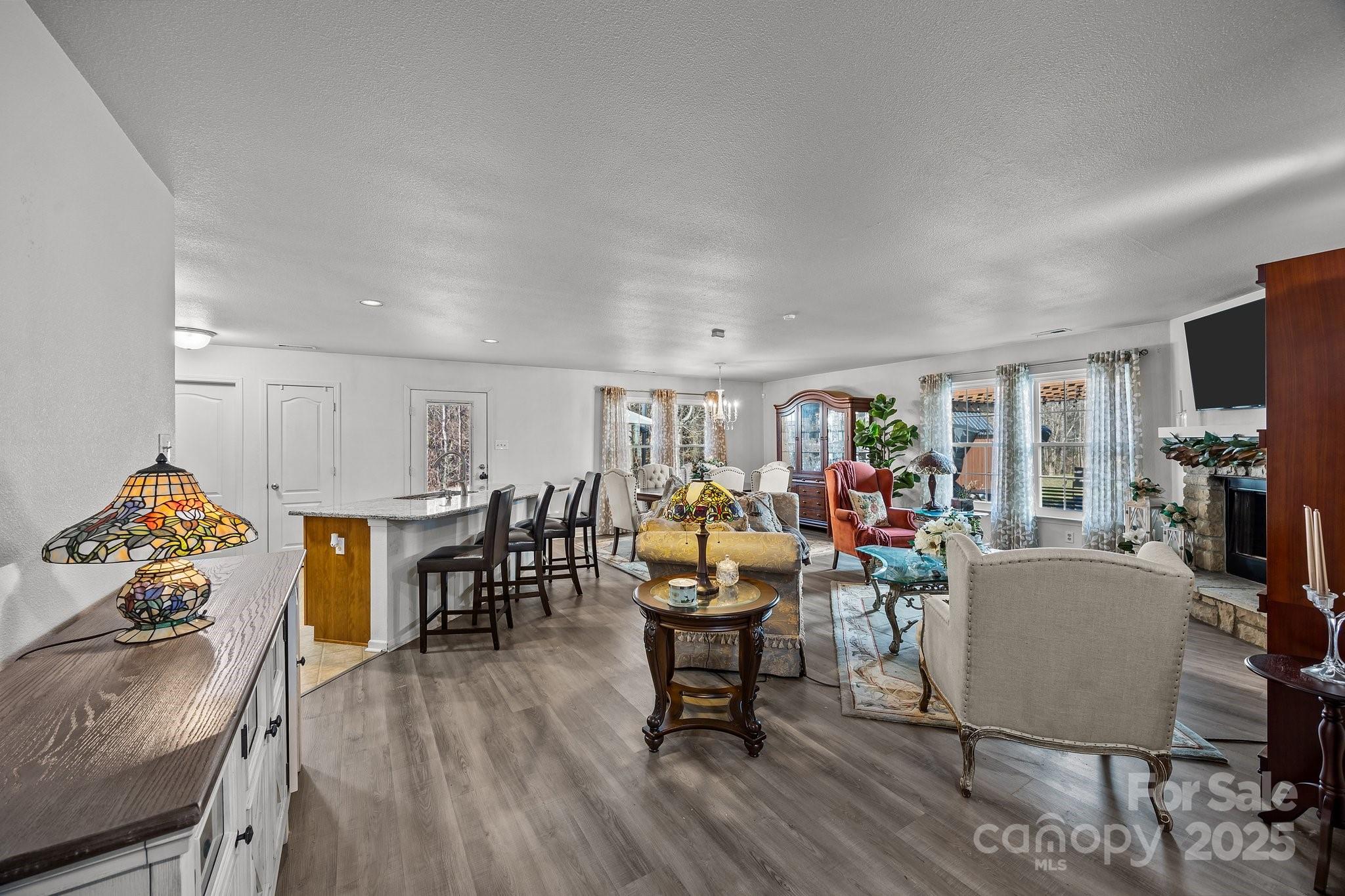 3215 Osceola Lane