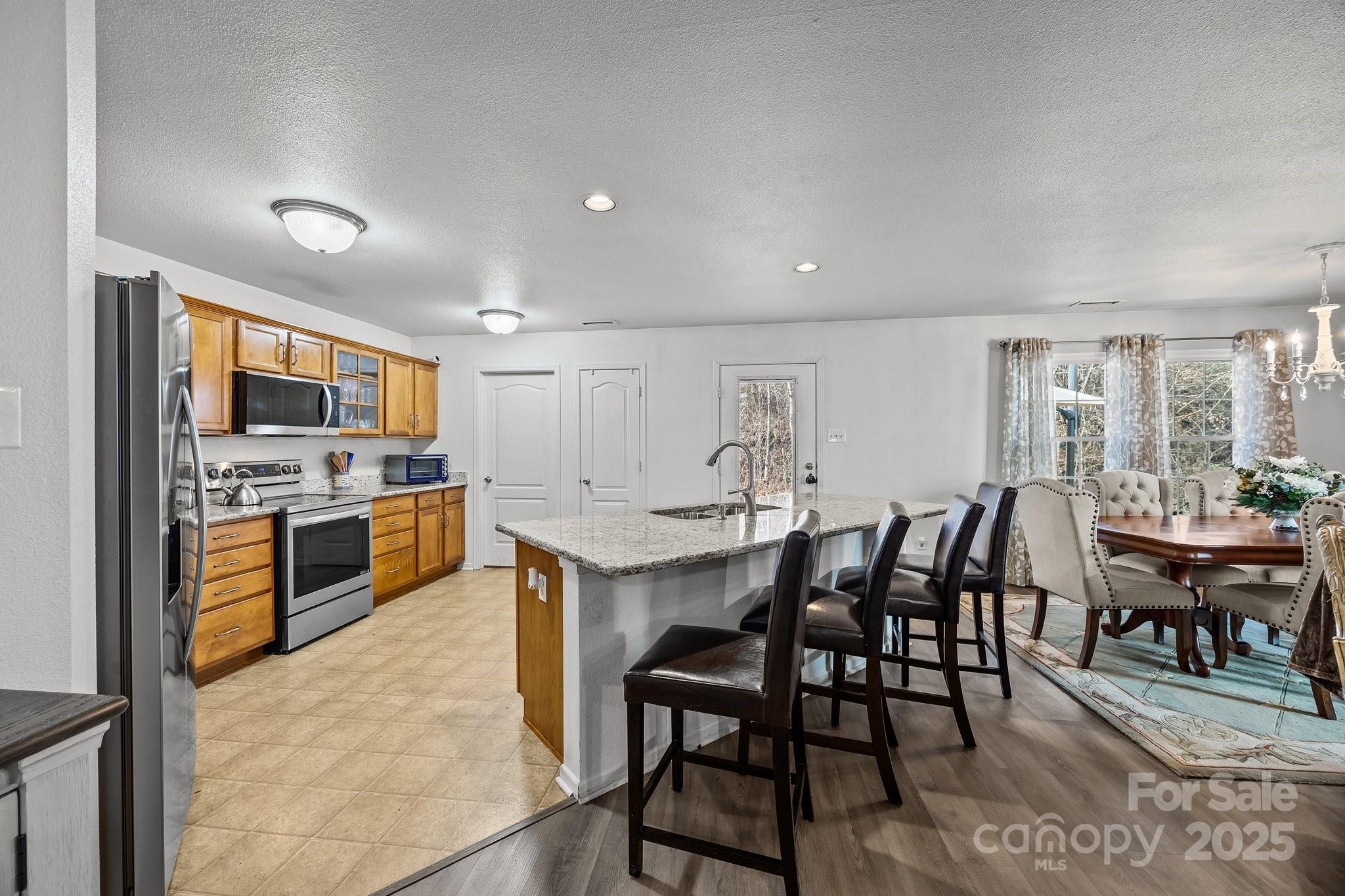 3215 Osceola Lane