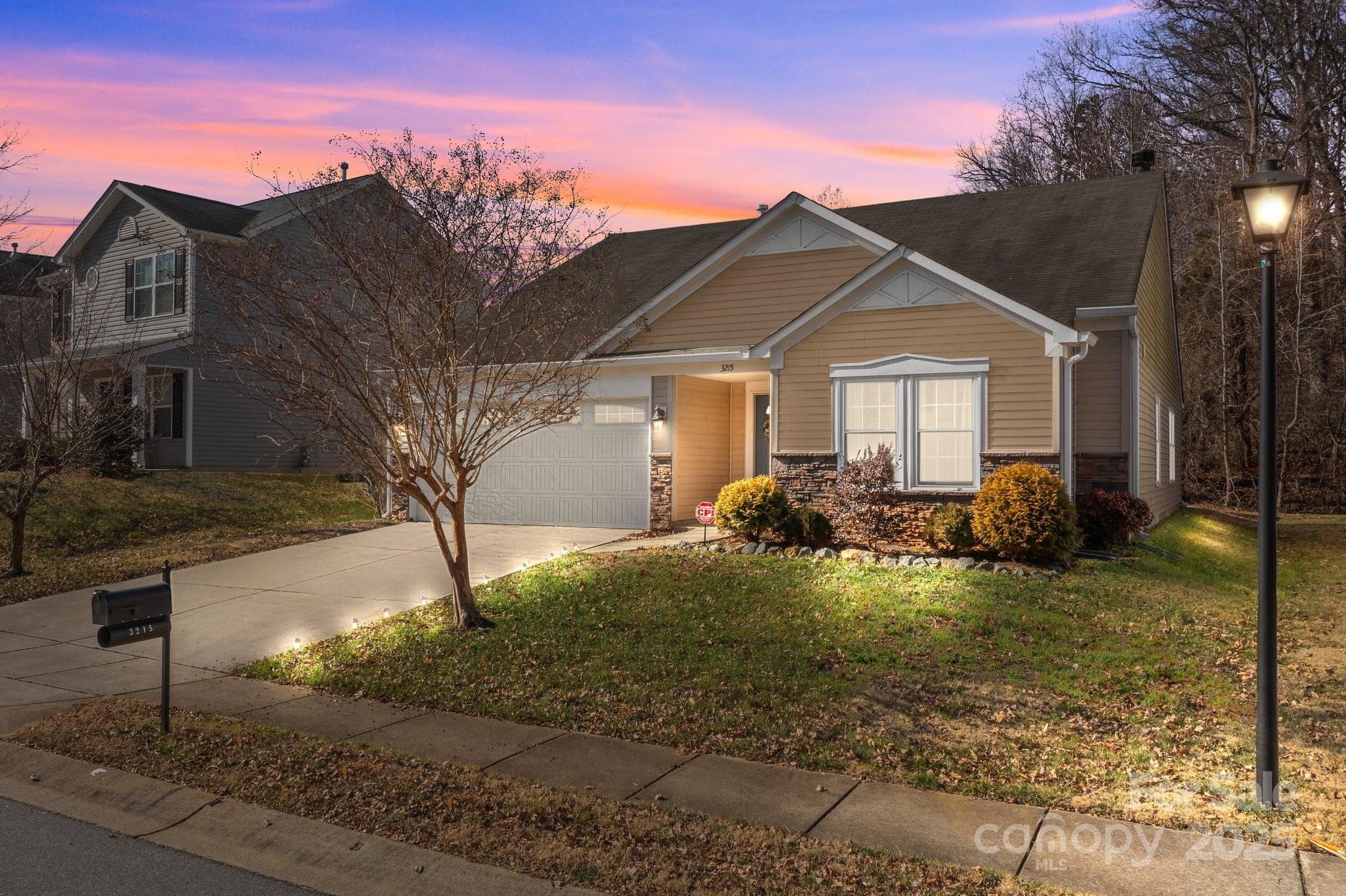 3215 Osceola Lane