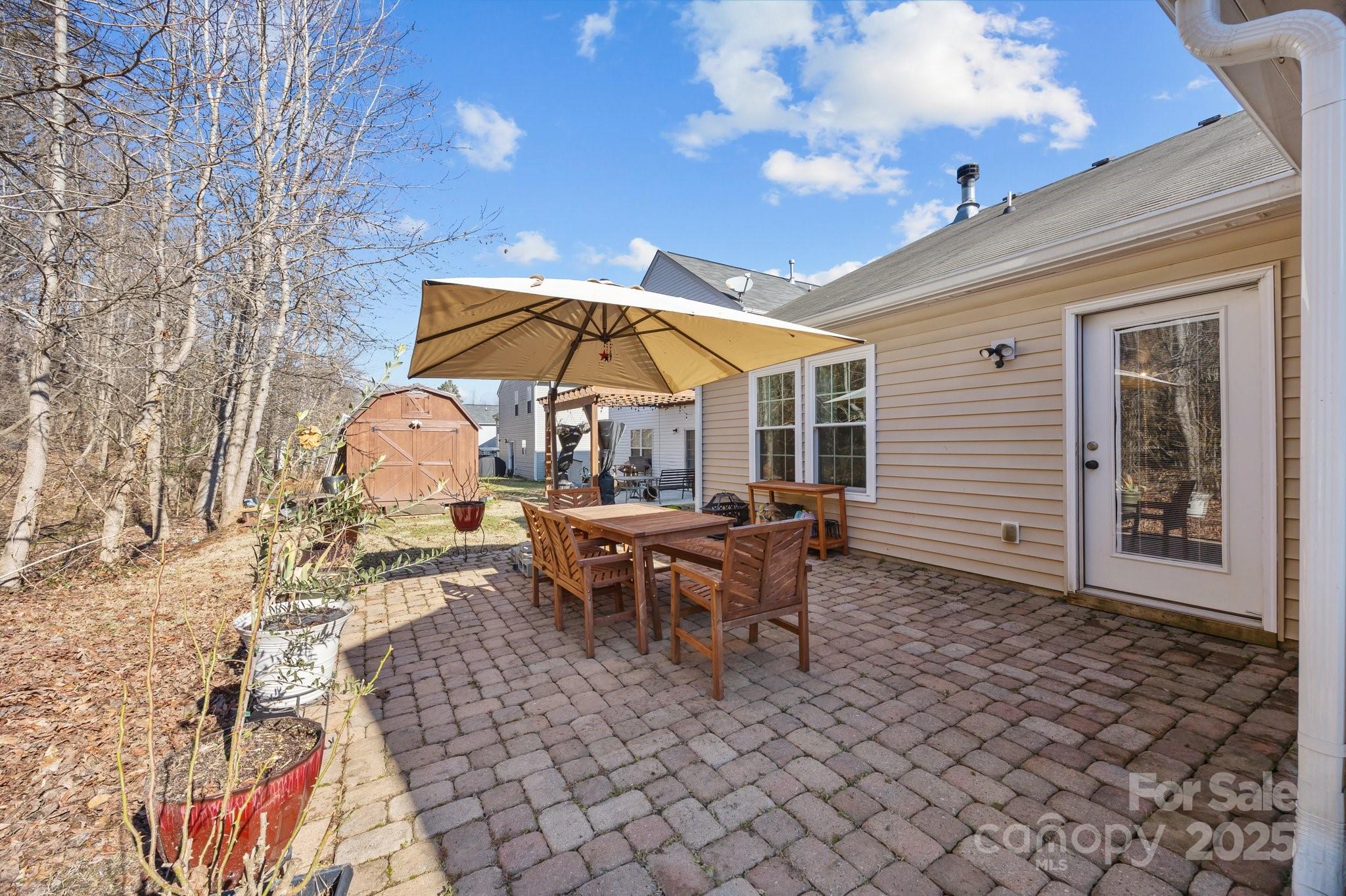 3215 Osceola Lane