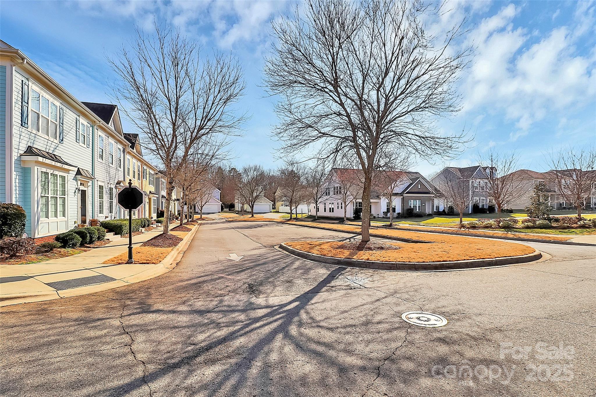 924 White Point Drive