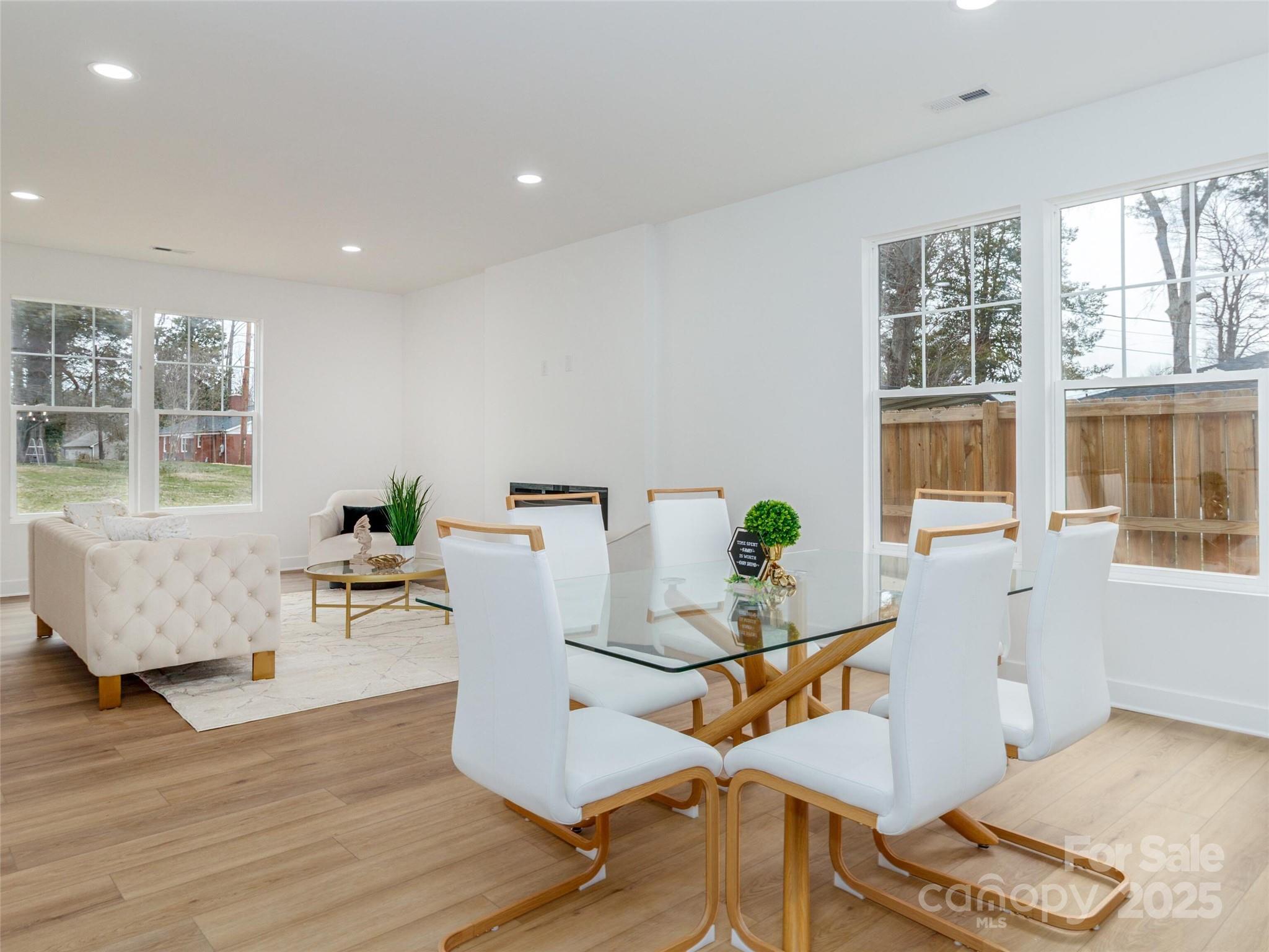 205 Skyline Circle