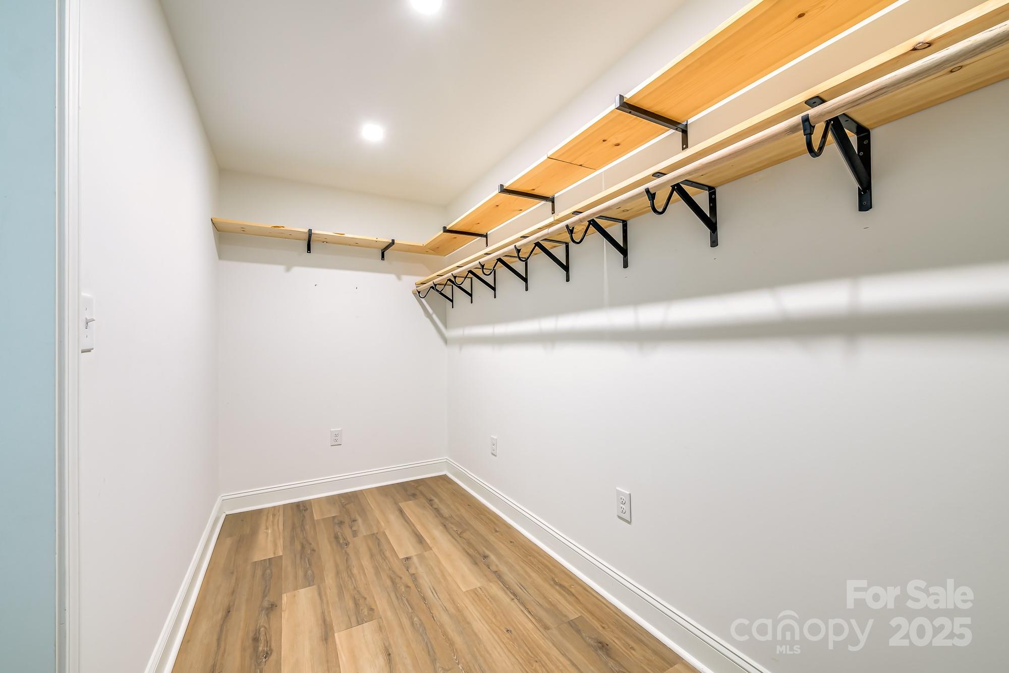 103 Sycamore Road