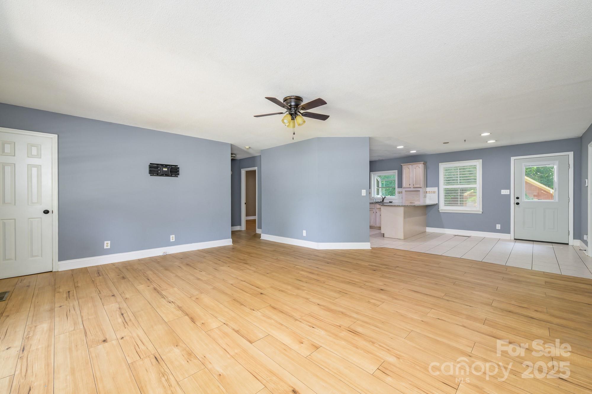 103 Sycamore Road