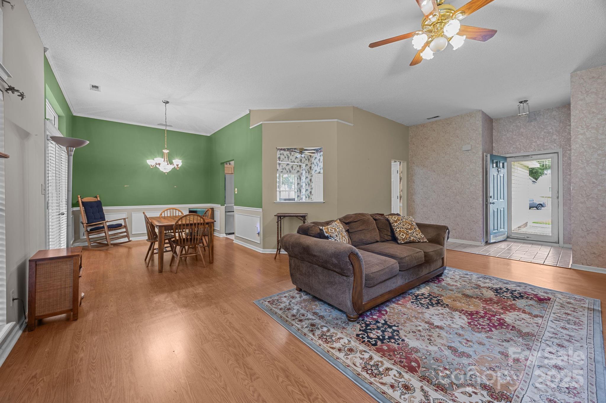 15037 Copper Ridge Trail