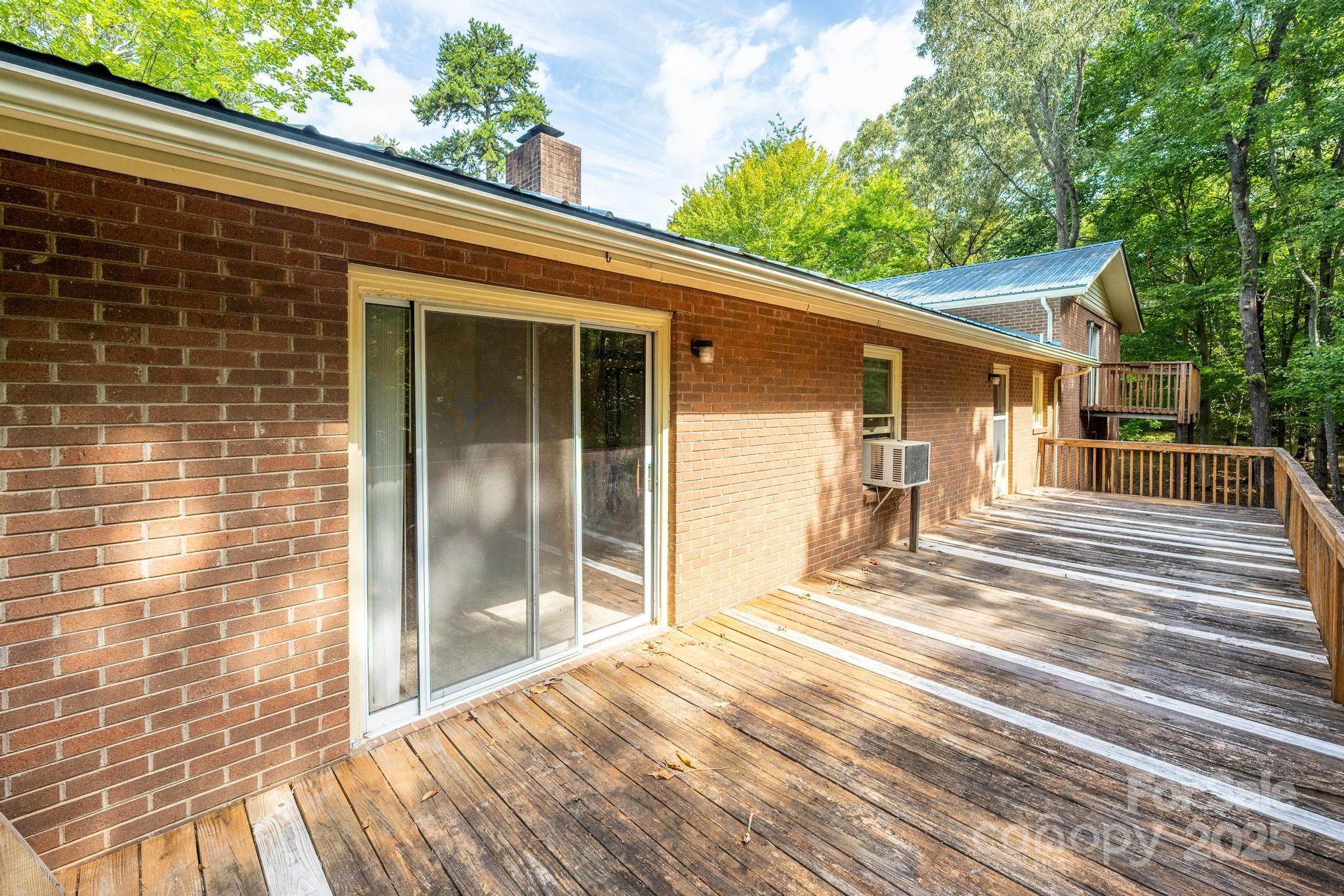 139 Tommys Lane