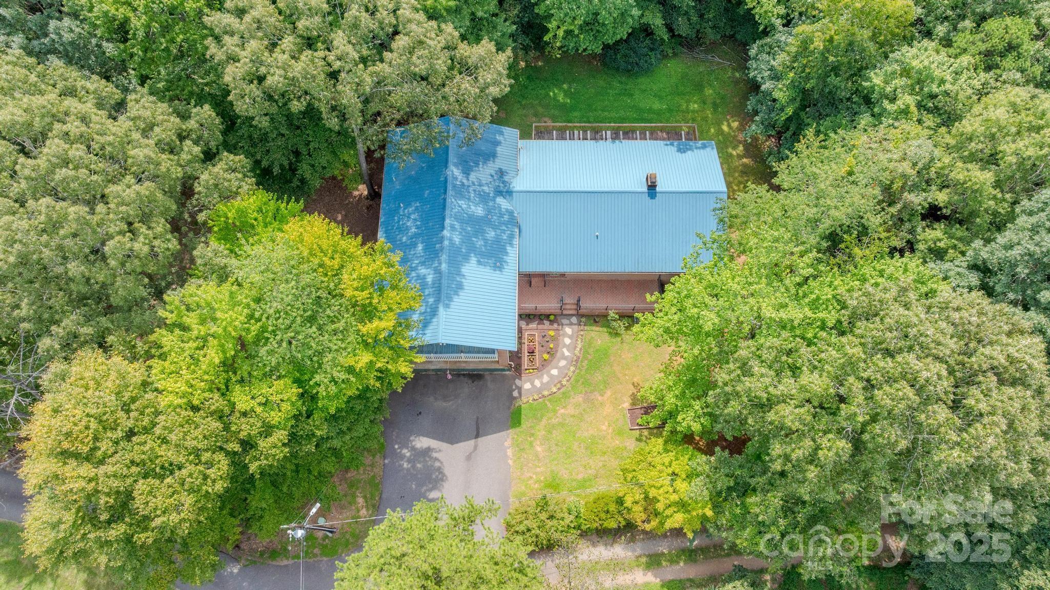 139 Tommys Lane