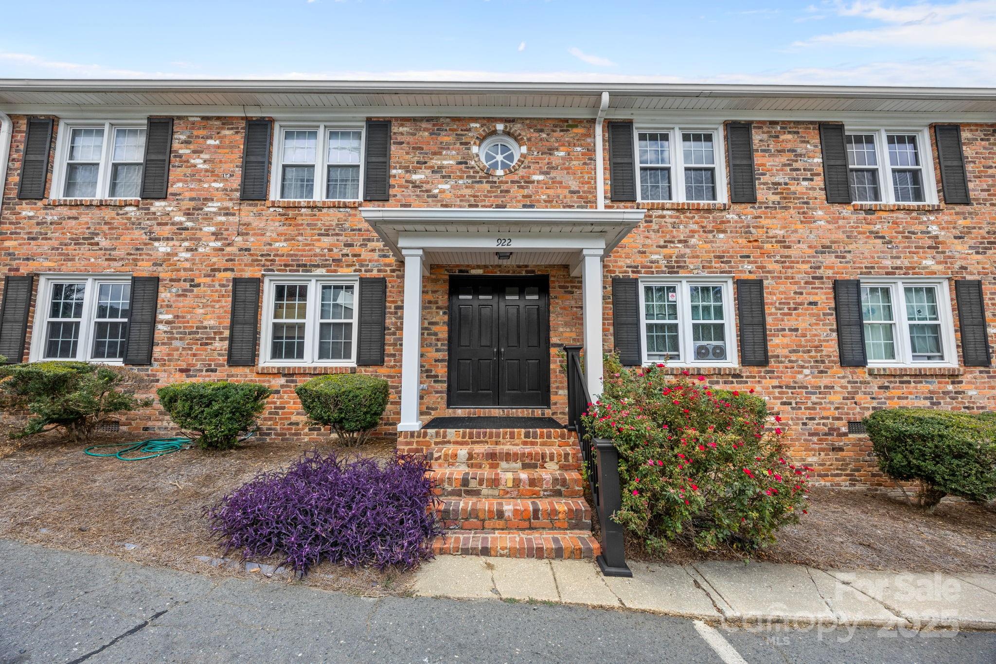922 Mcalway Road