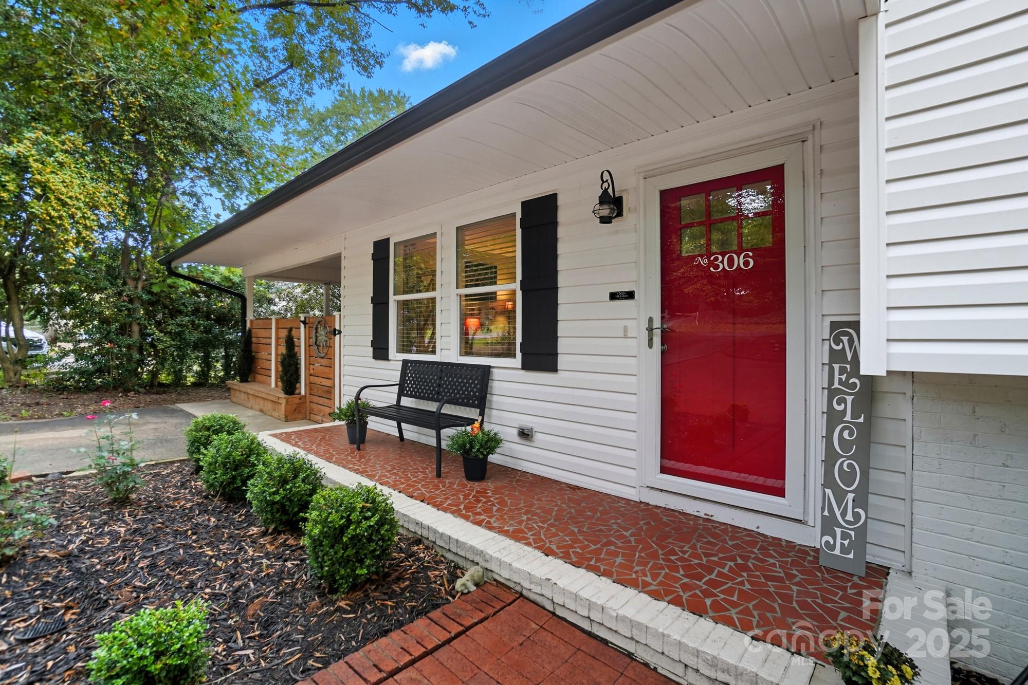 306 N Milford Drive