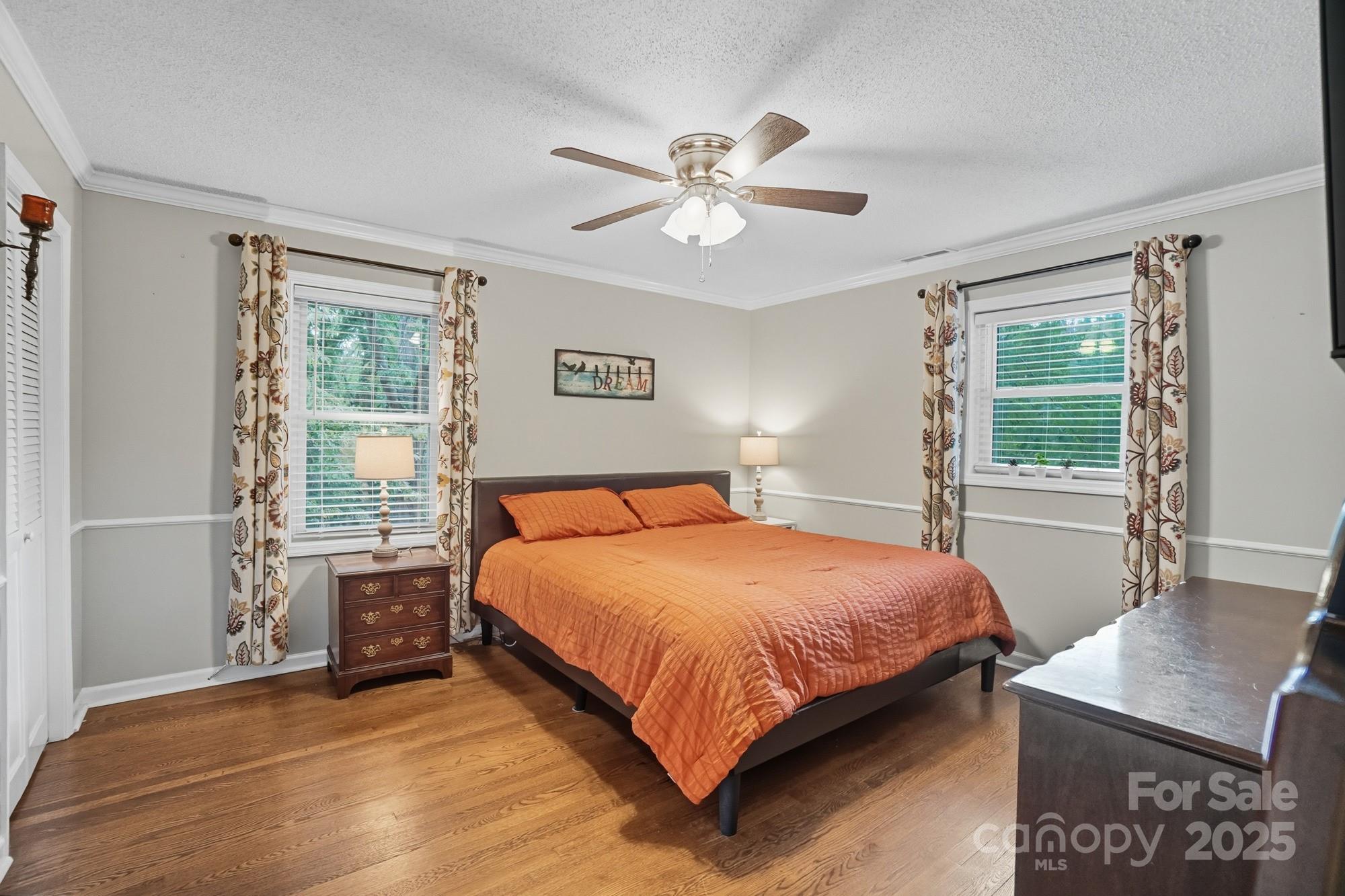 306 N Milford Drive