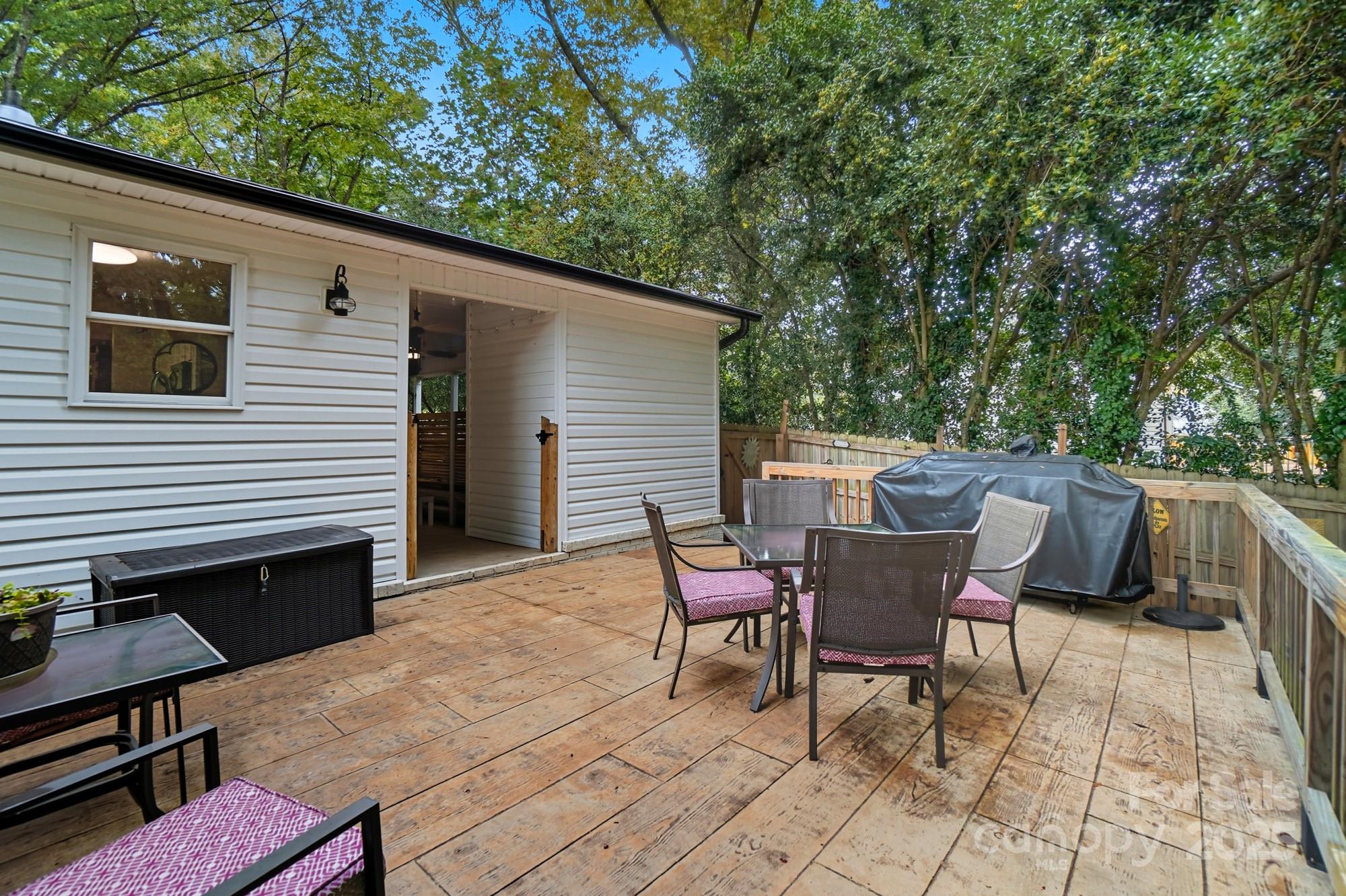 306 N Milford Drive