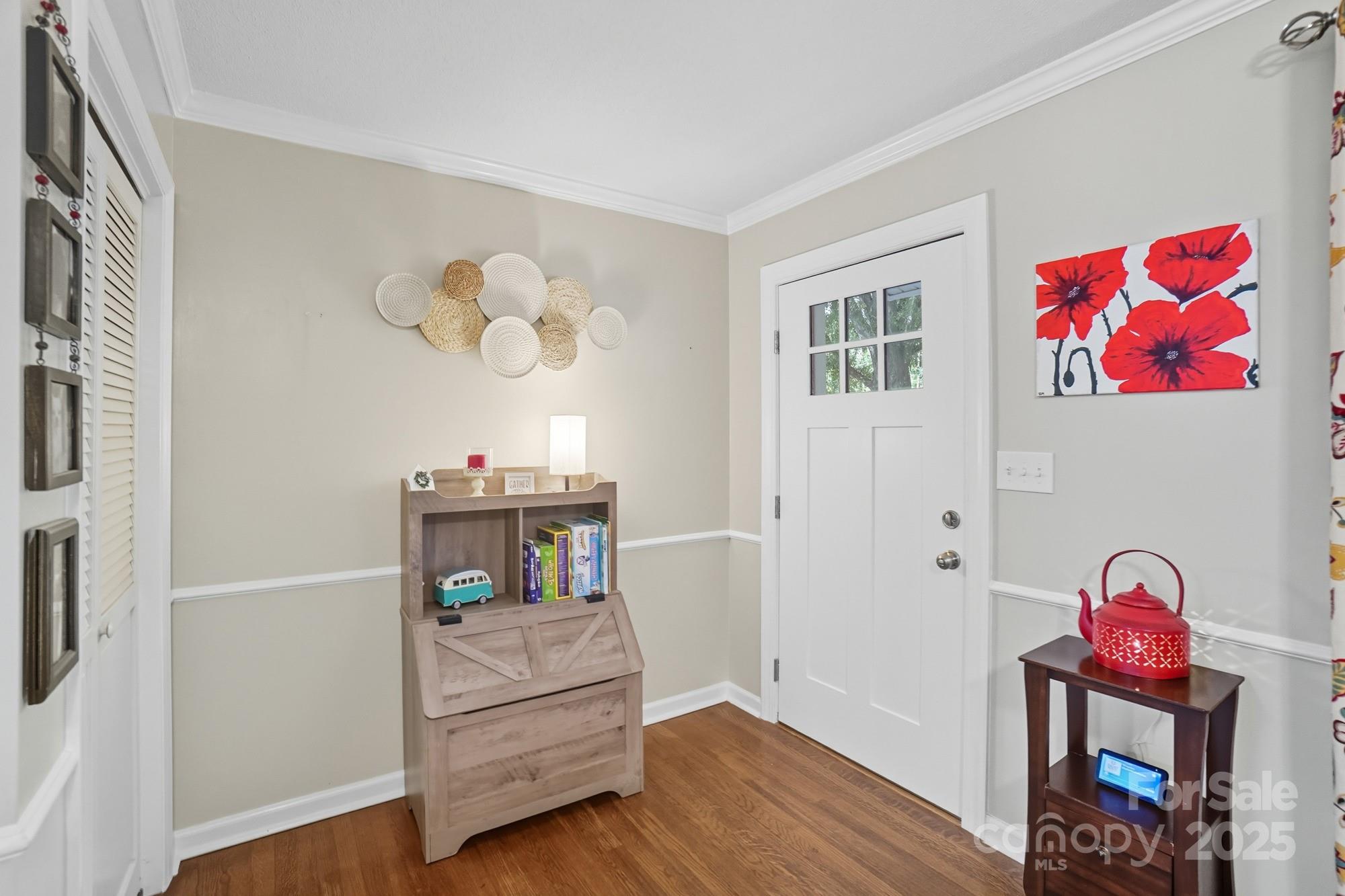 306 N Milford Drive