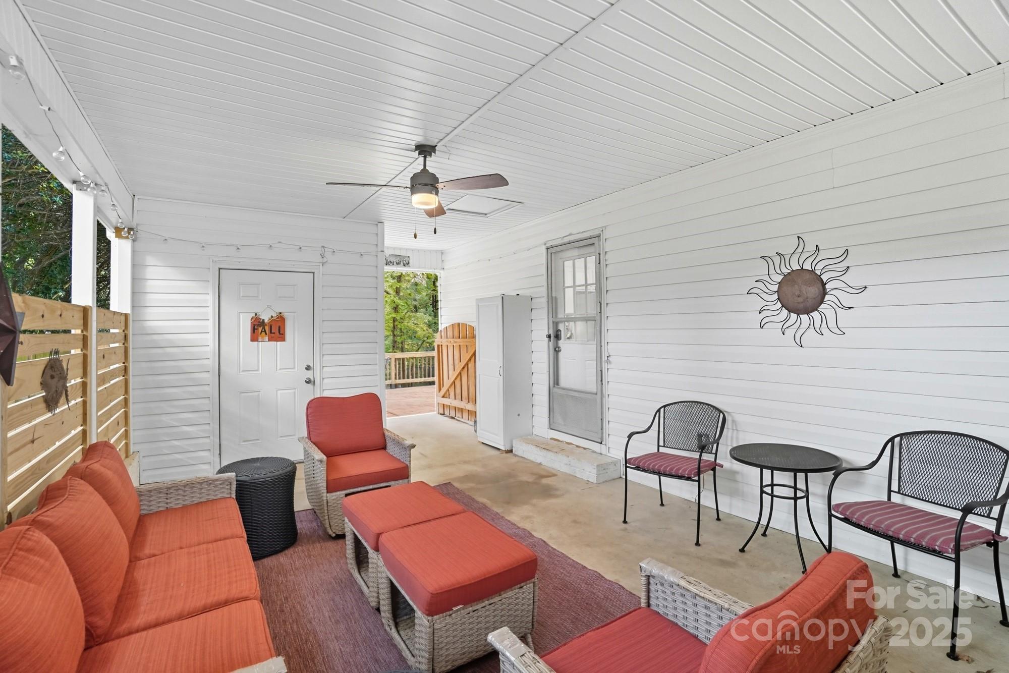 306 N Milford Drive