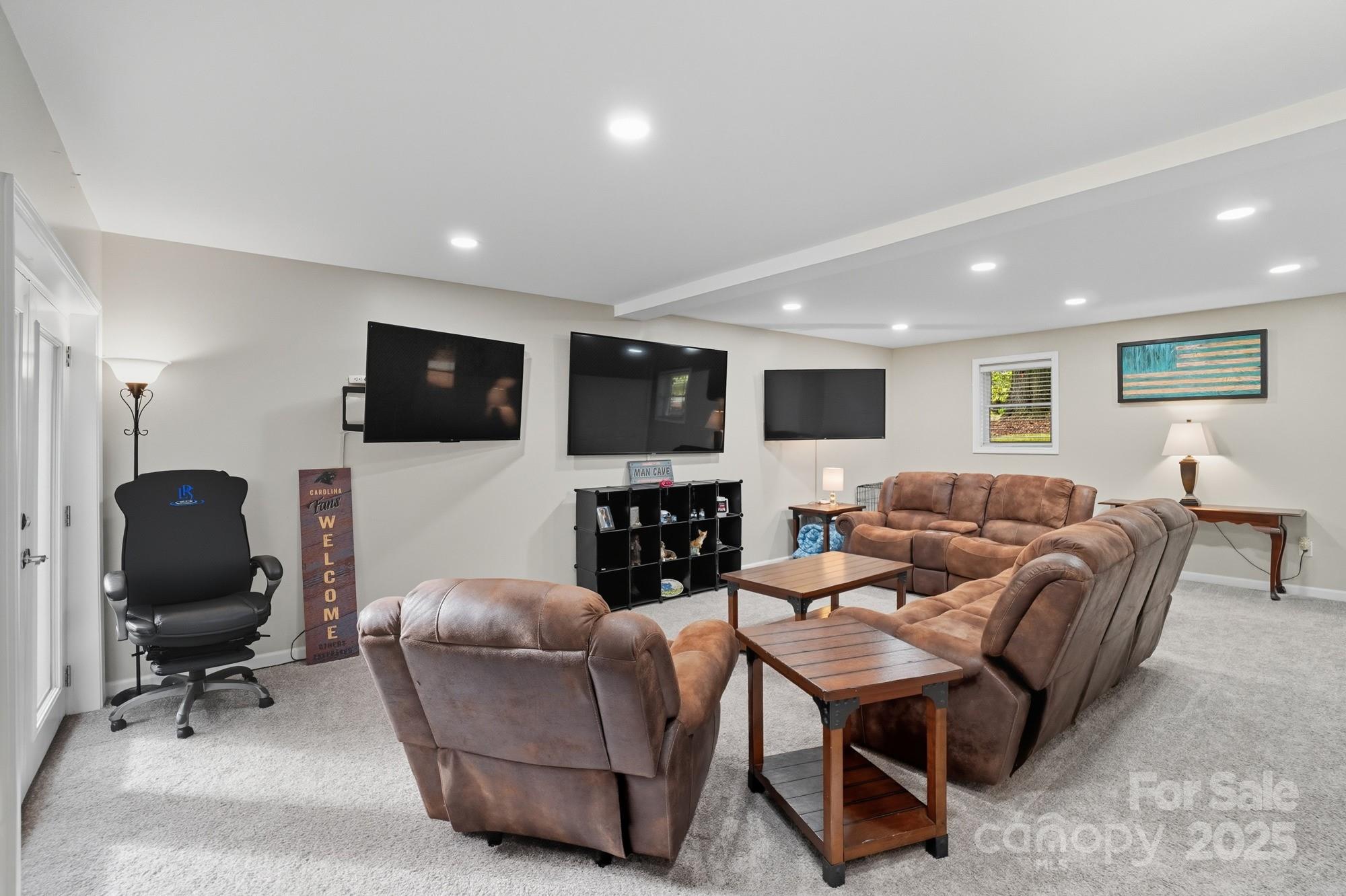 306 N Milford Drive