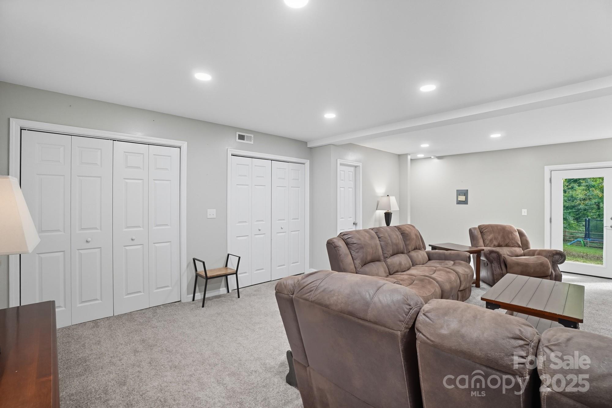 306 N Milford Drive