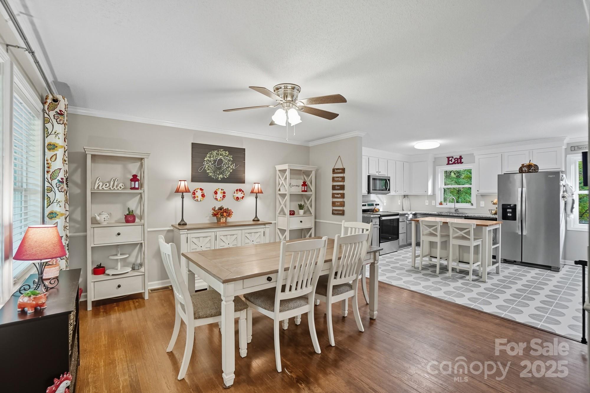 306 N Milford Drive