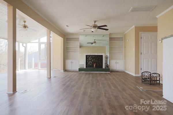 1126 Hanford Place NW