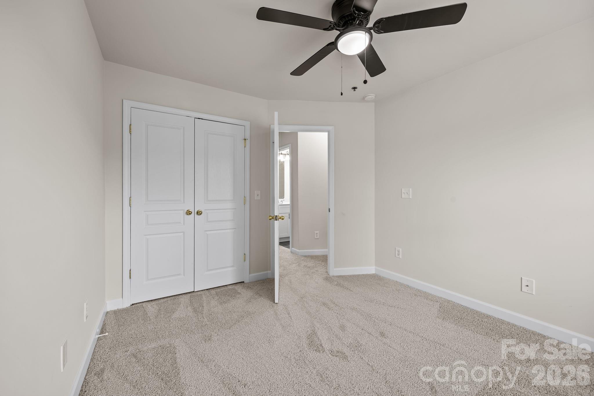 2750 Avalon Loop Road