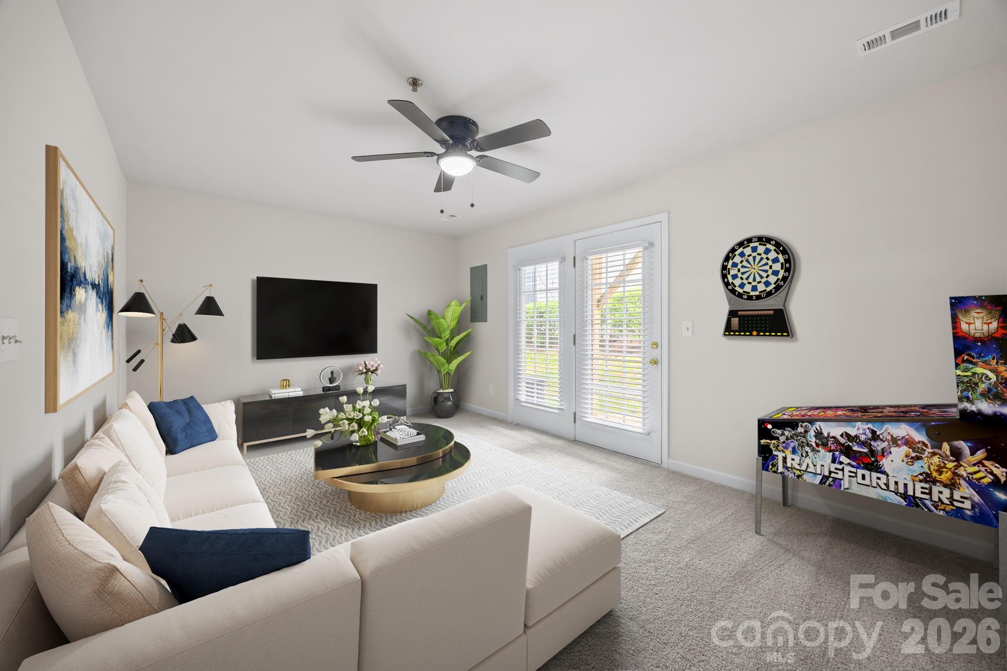 2750 Avalon Loop Road