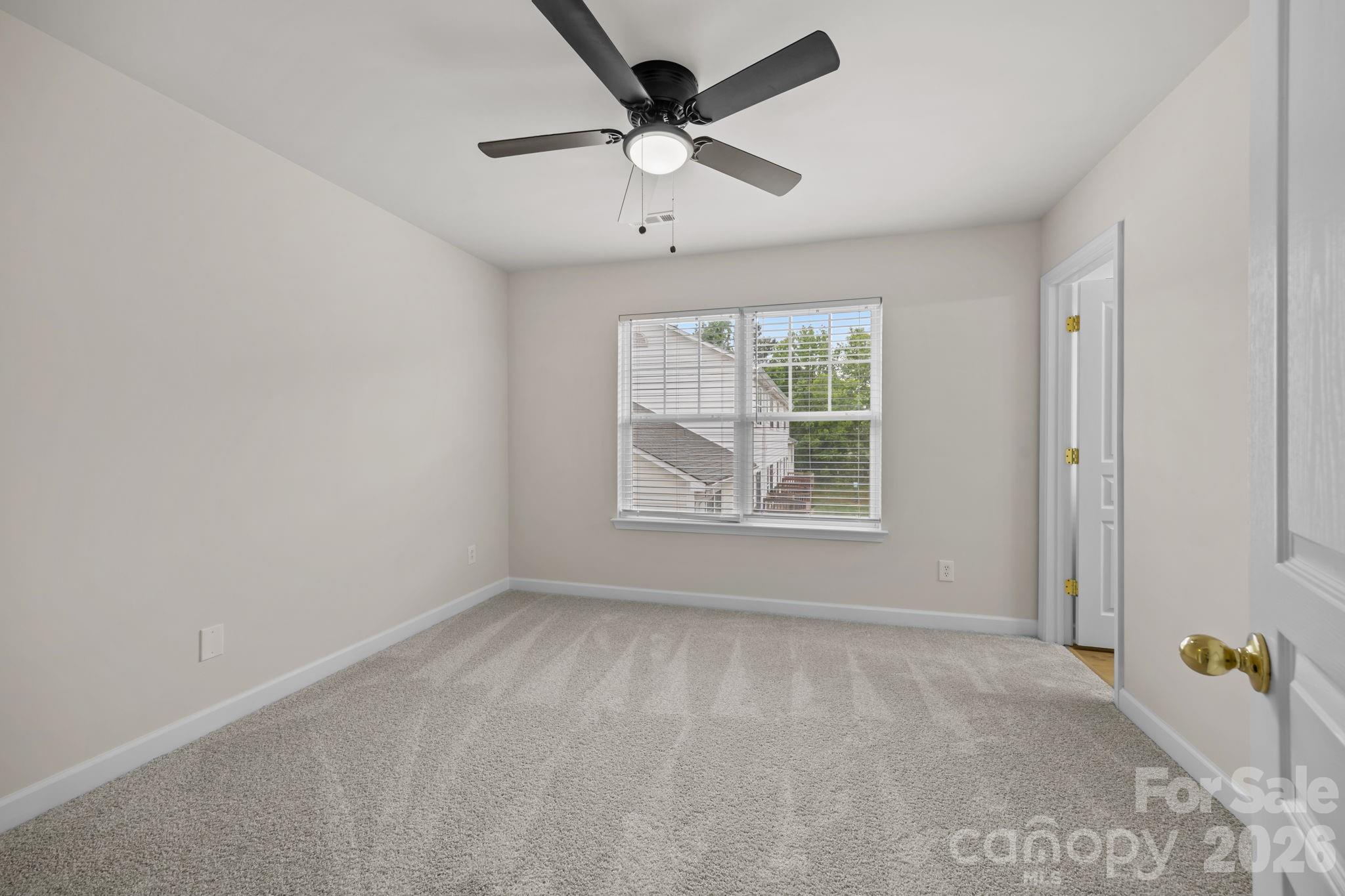 2750 Avalon Loop Road